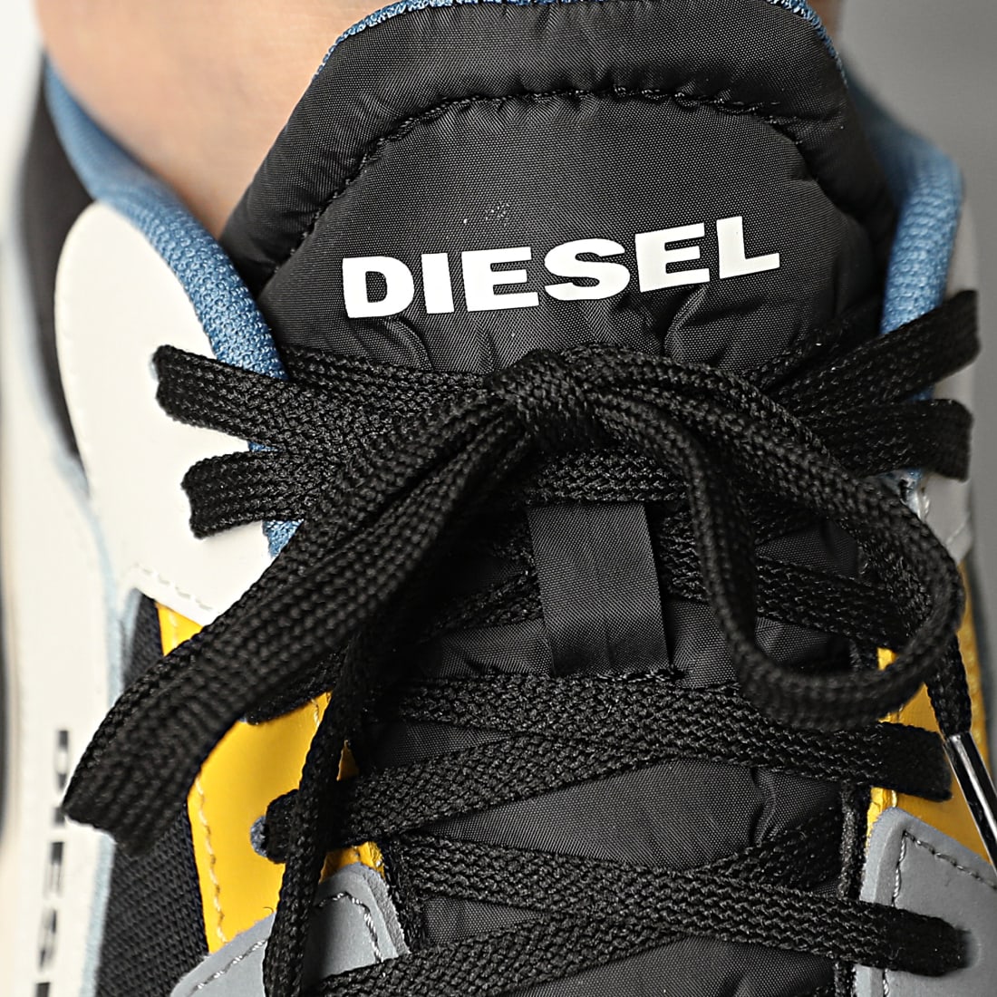 diesel s tyche