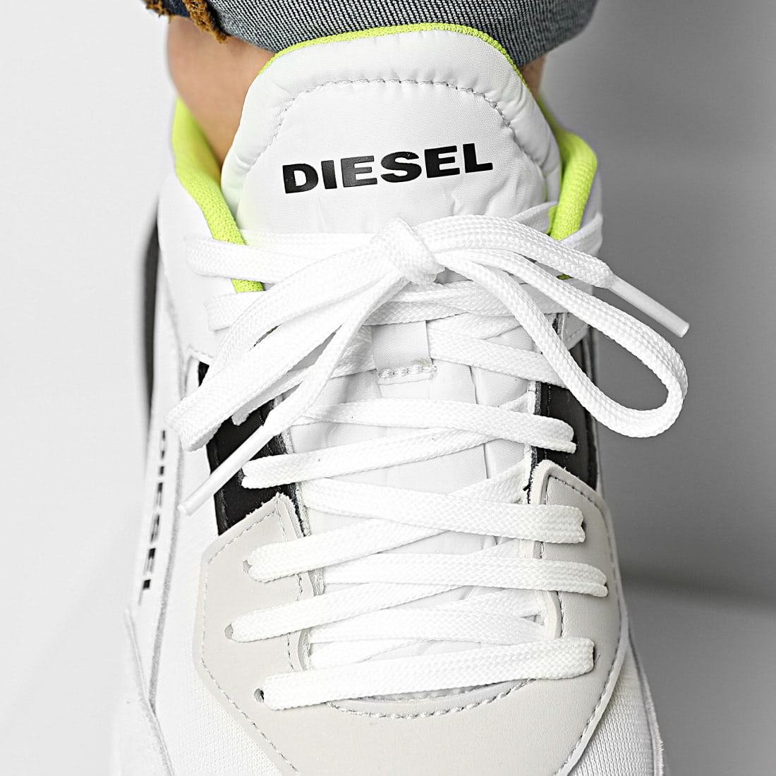 diesel s tyche