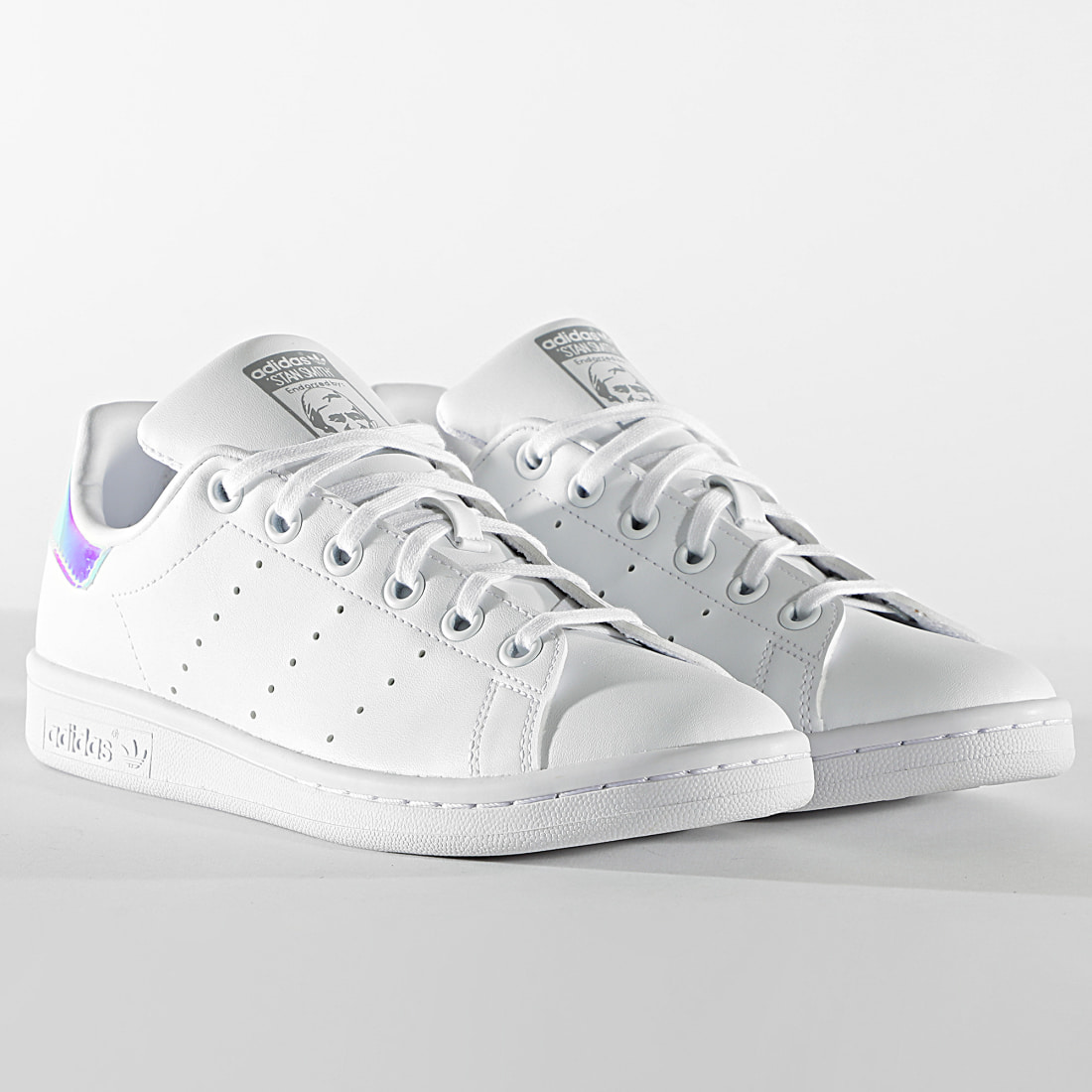 adidas - Baskets Femme Stan Smith FX7521 Footwear White Silver Metallic - LaBoutiqueOfficielle.com