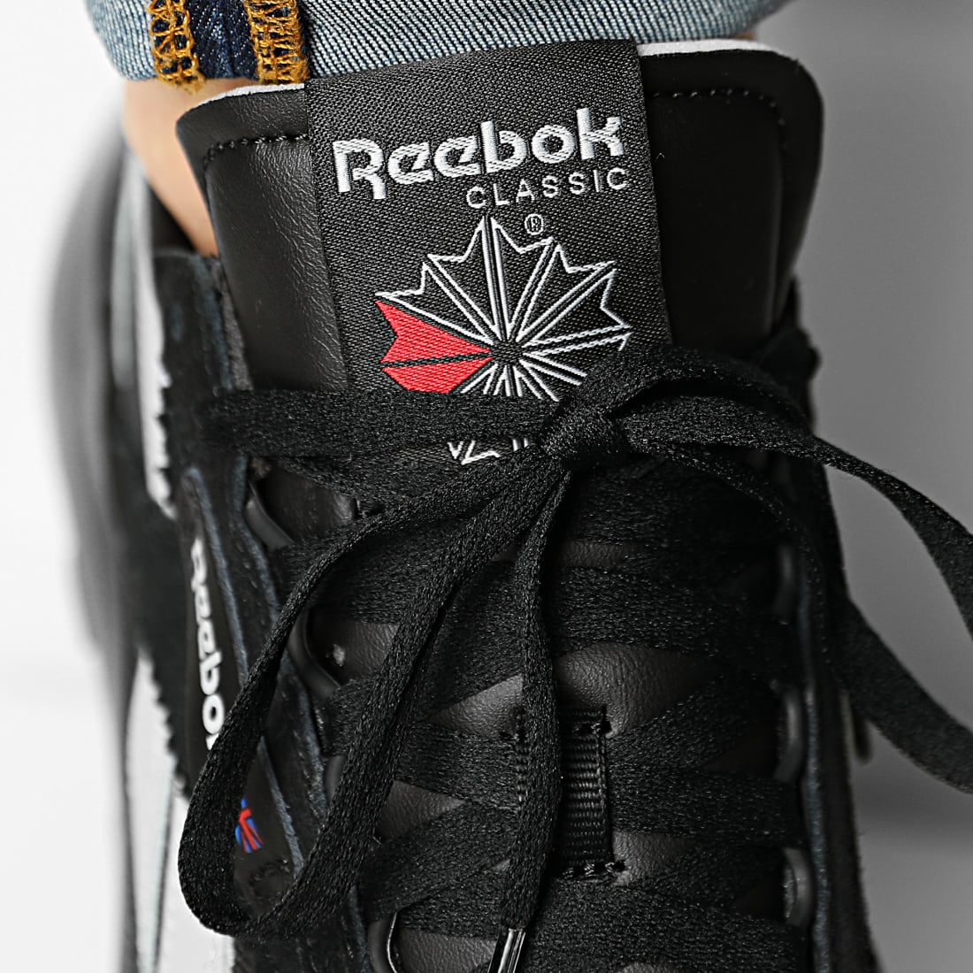 baskets classic leather legacy