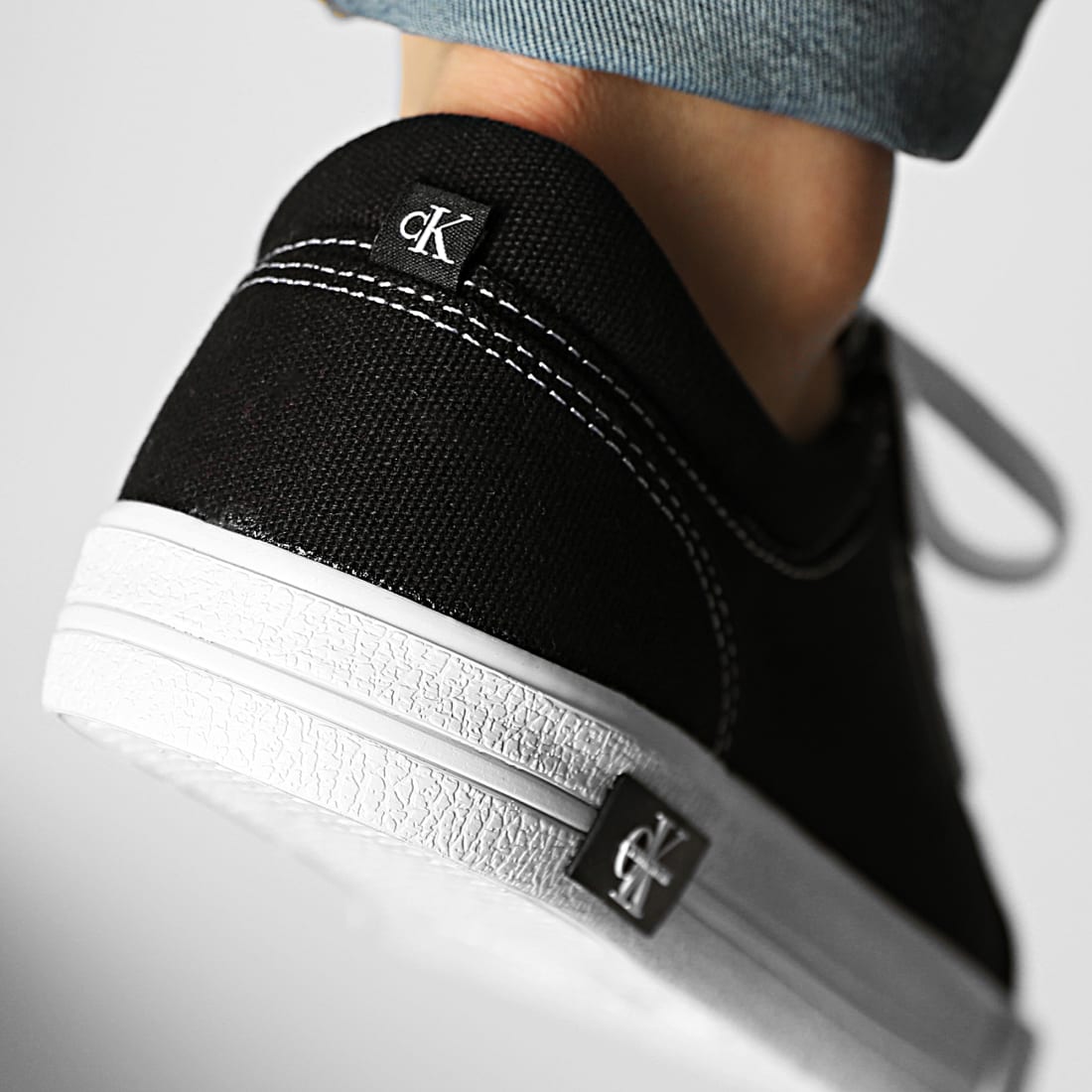calvin klein vulcanized lace up