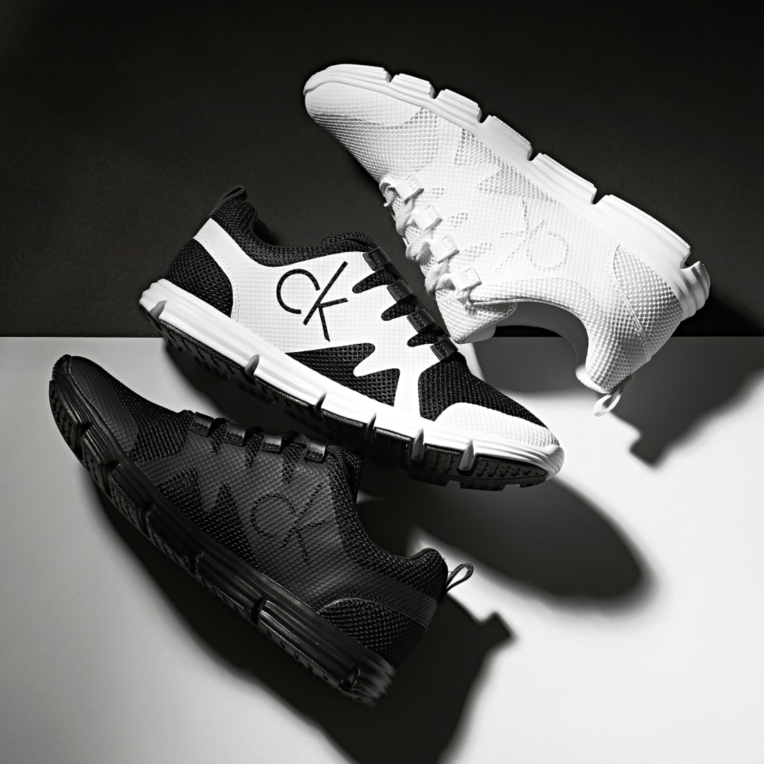 calvin klein runner sneaker laceup mesh
