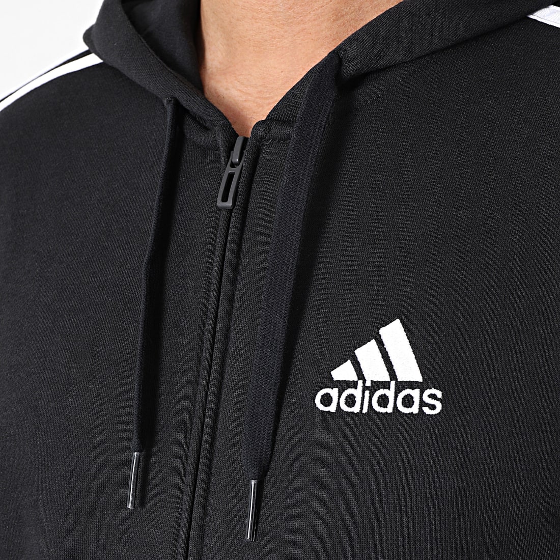 Adidas Performance - Sweat Zippé Capuche A Bandes 3 Stripes GK9032 Noir -  LaBoutiqueOfficielle.com