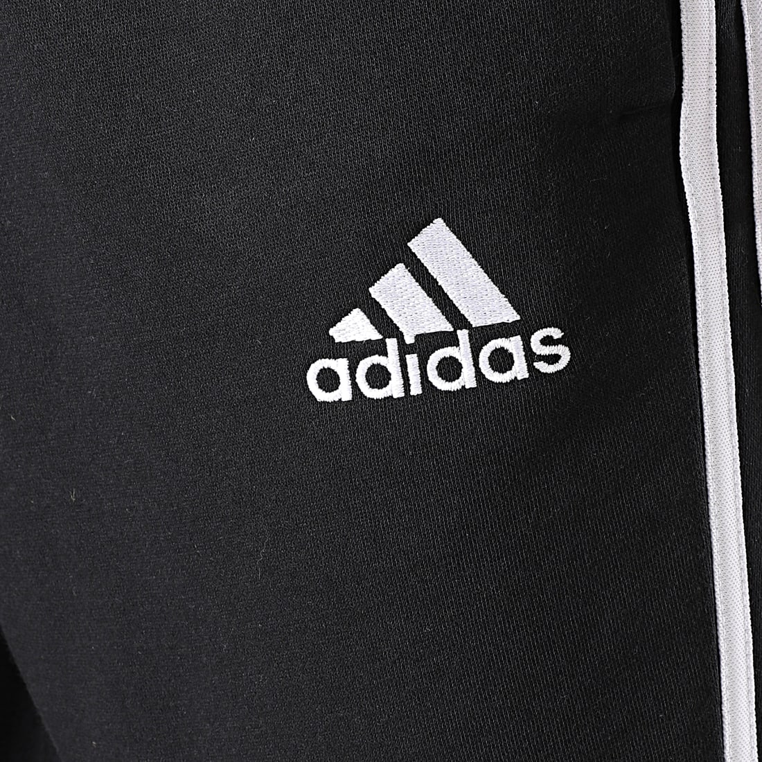 Adidas Performance - Pantalon Jogging A Bandes 3 Stripes GM1089 Noir -  LaBoutiqueOfficielle.com