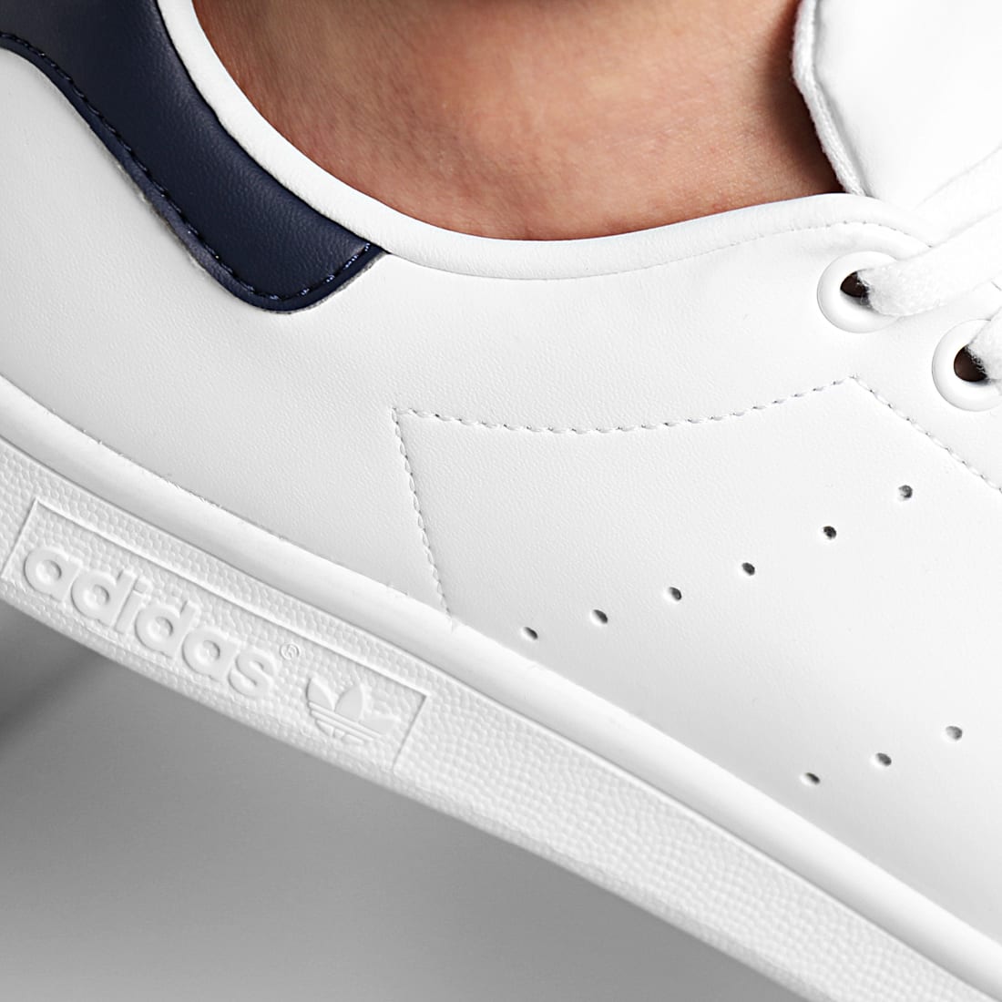 Adidas Originals - Baskets Stan Smith FX5501 Footwear White Core Navy - LaBoutiqueOfficielle.com