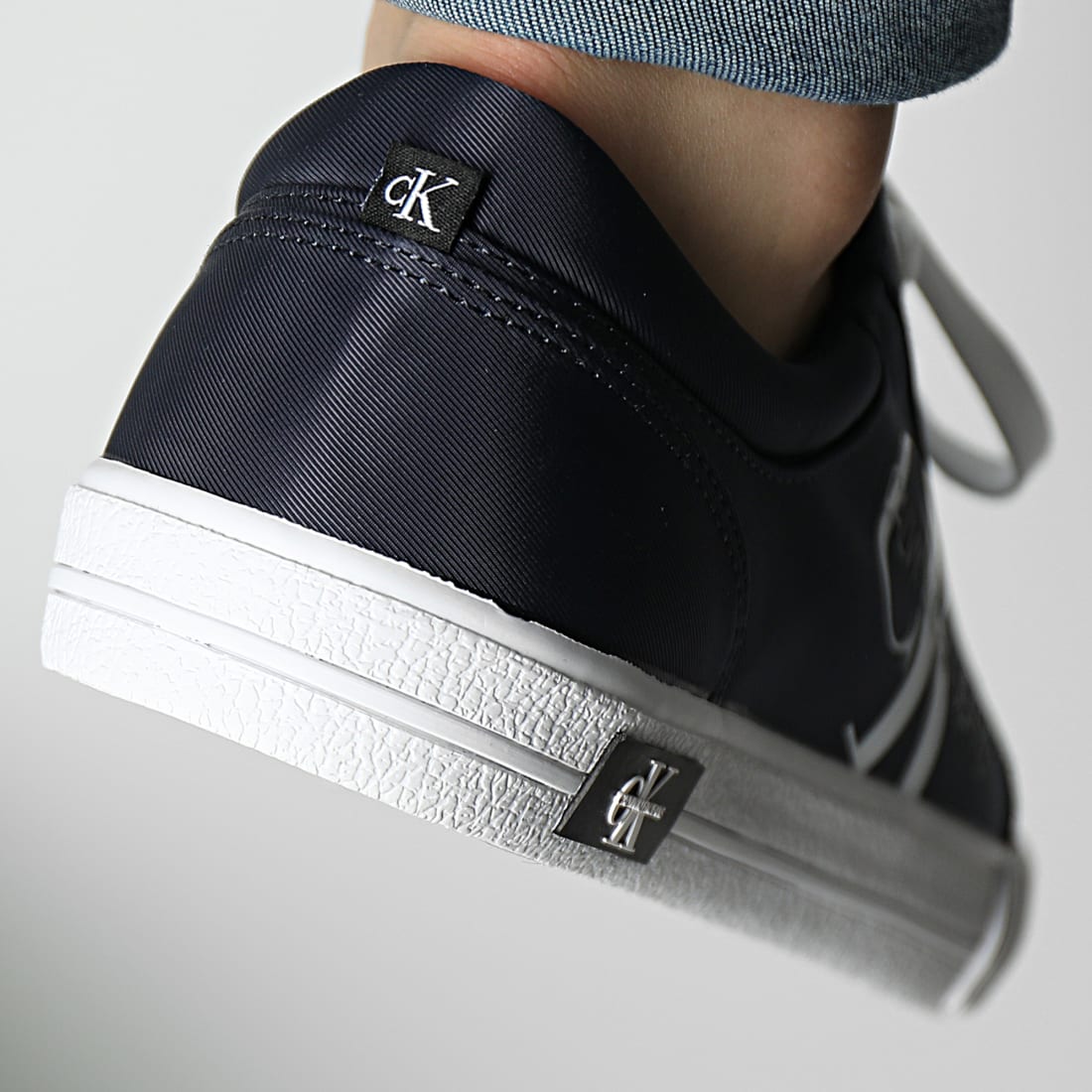 calvin klein vulcanized lace up