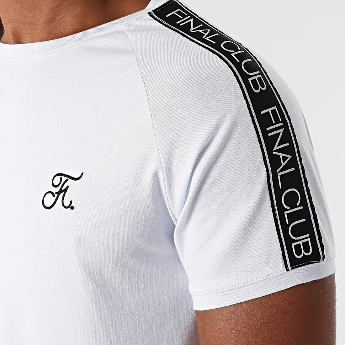 Final Club Tee Shirt Avec Bandes Et Broderie 600 Blanc