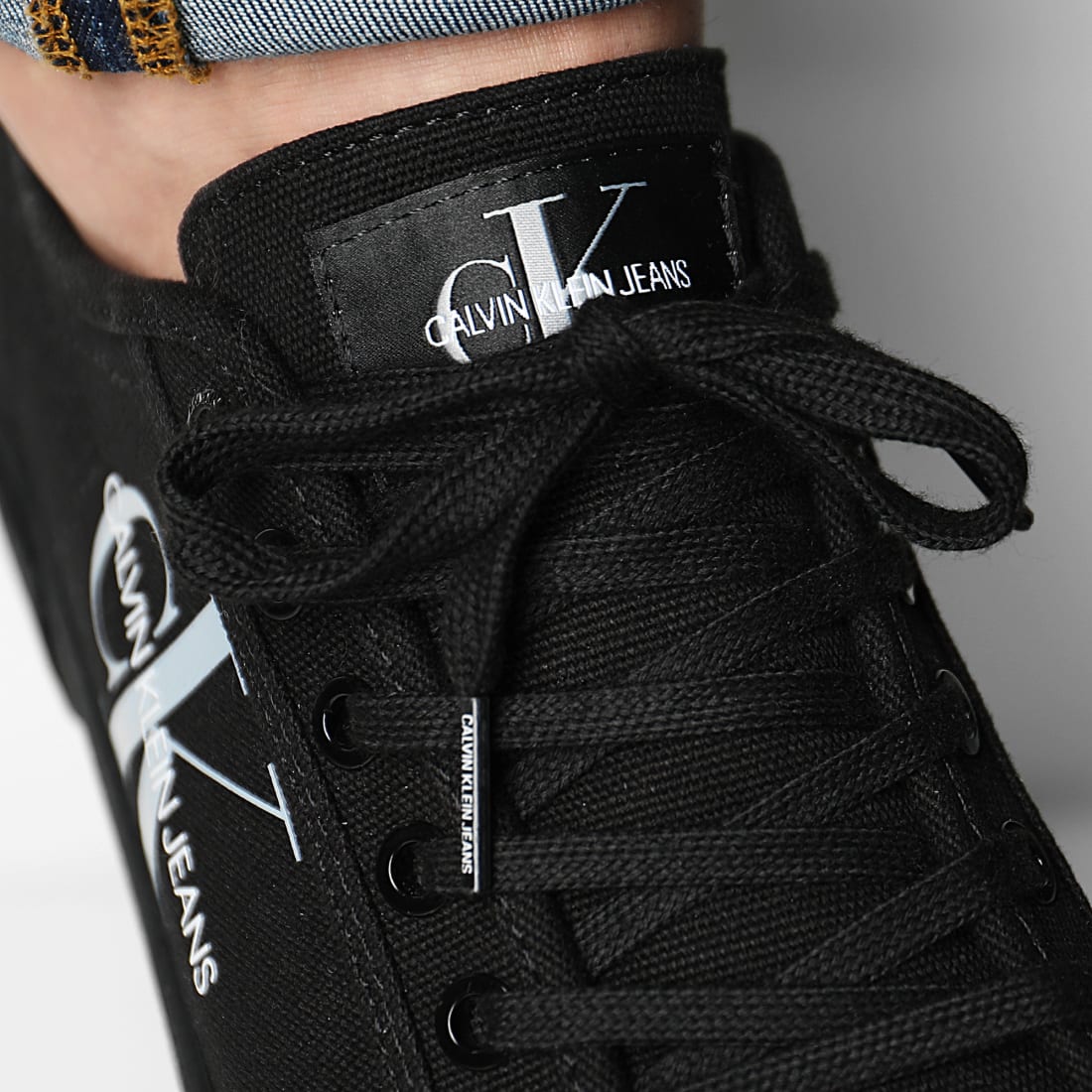 calvin klein vulcanized