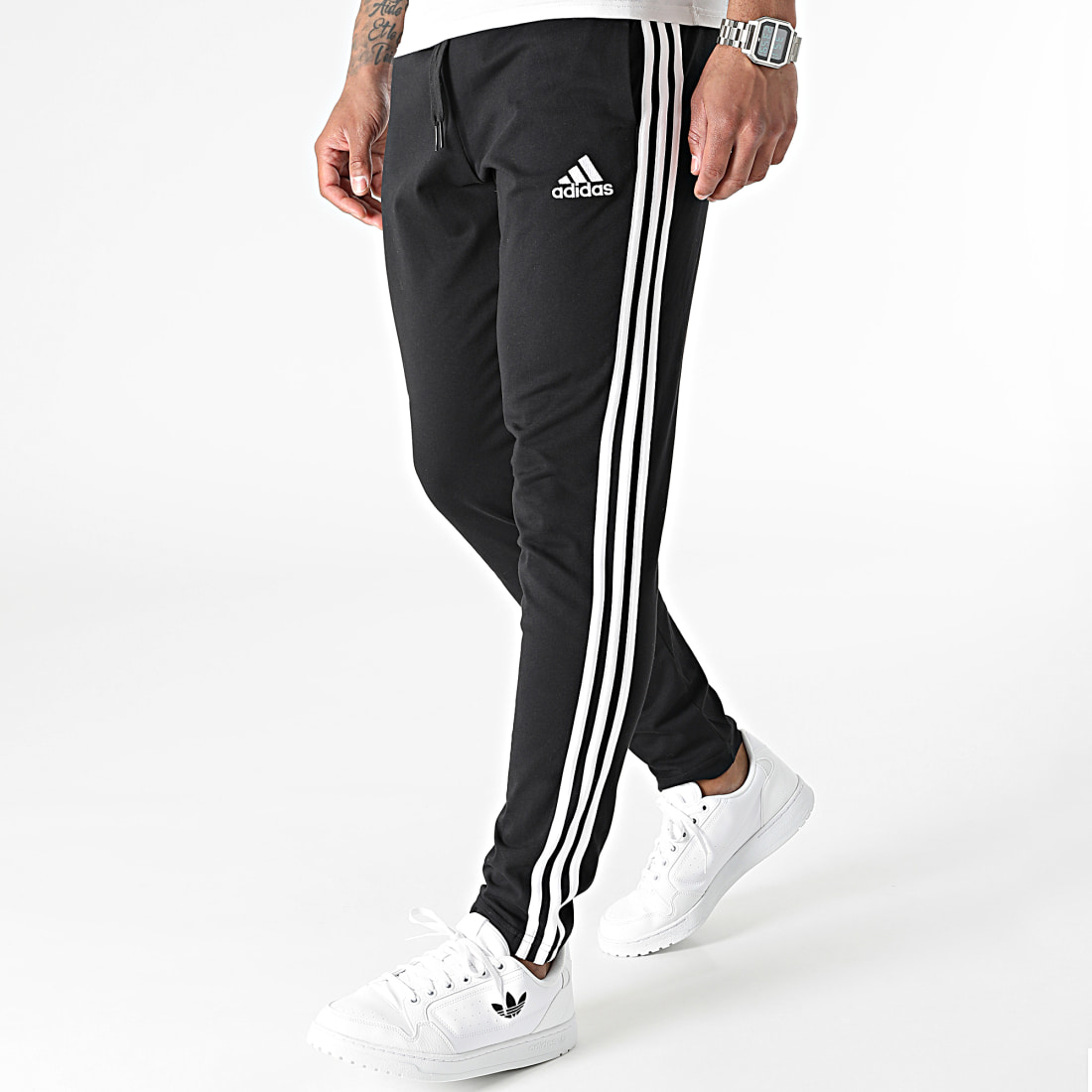 Adidas Sportswear - Pantalon Jogging A Bandes SQ21 GK9545 Noir 