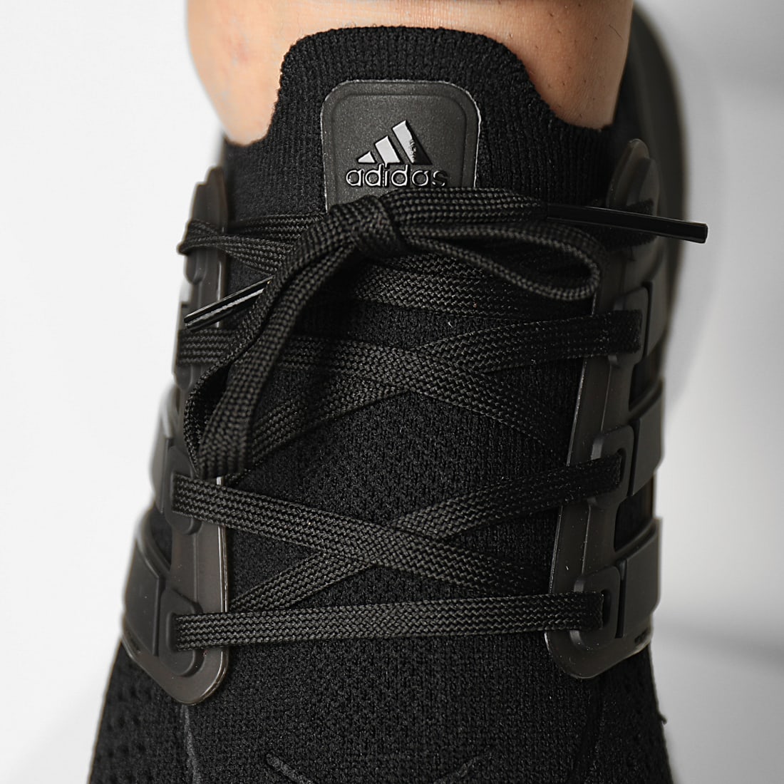 Adidas Performance - Baskets Ultraboost 21 FY0378 Core Black Grey Four -  LaBoutiqueOfficielle.com