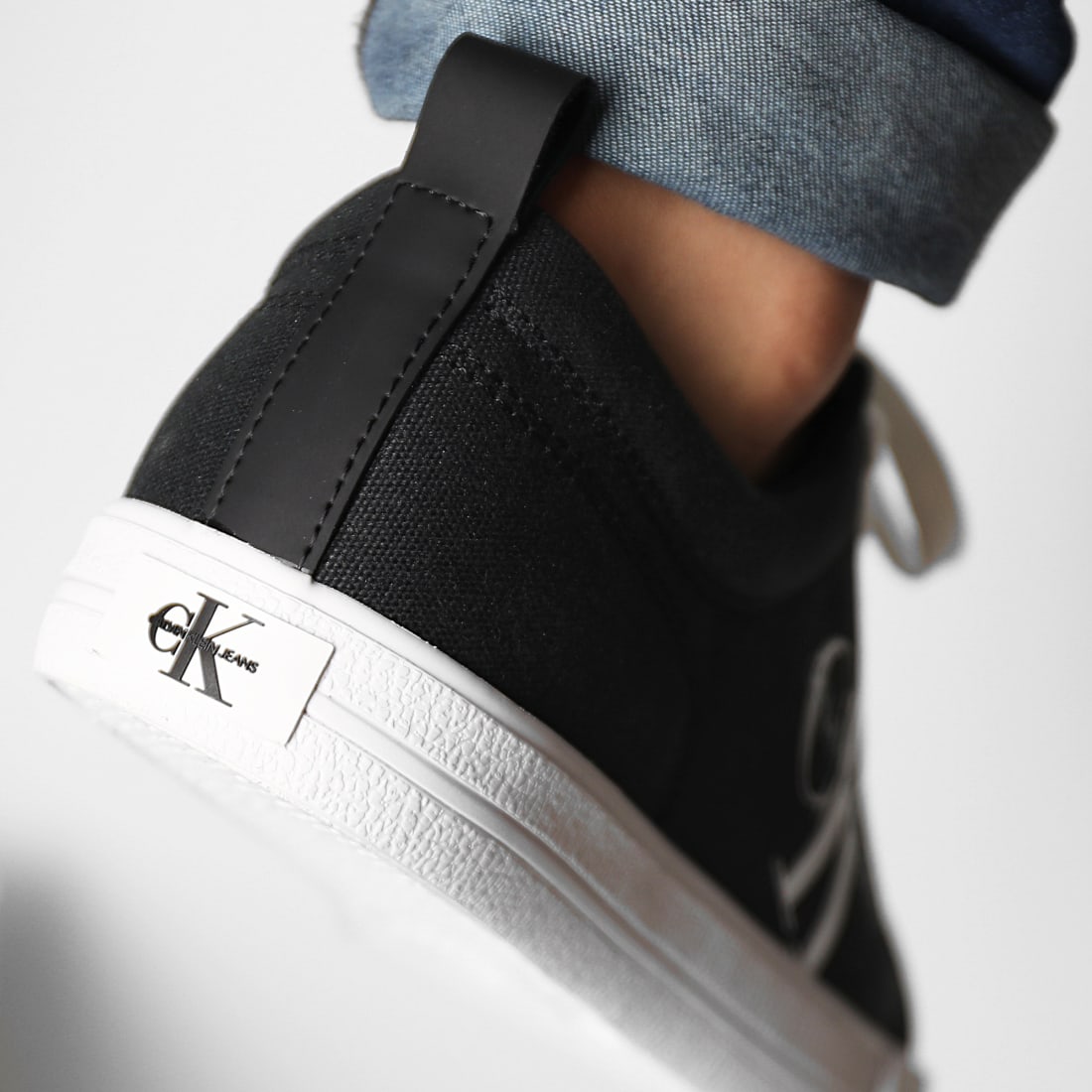 calvin klein vulcanized lace up