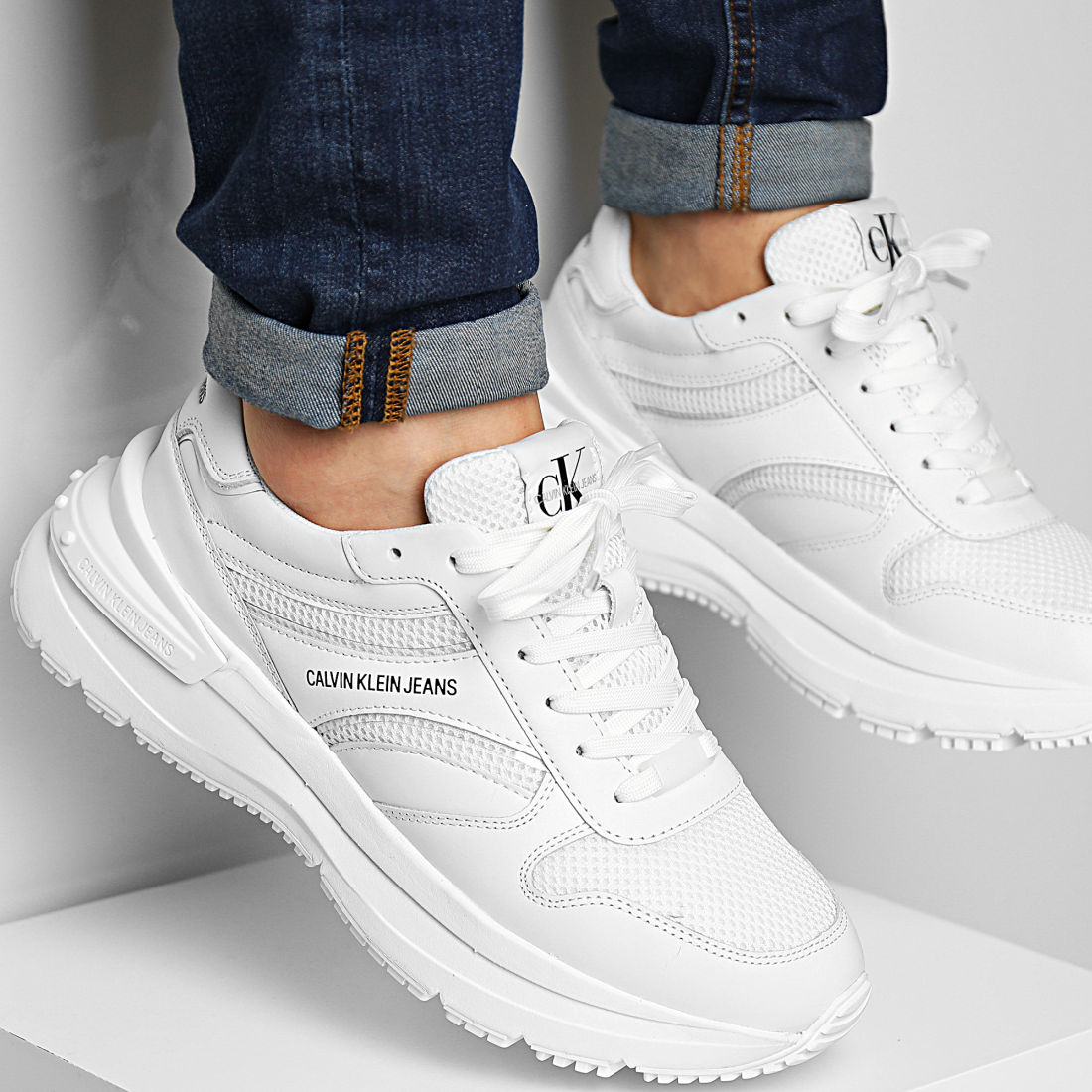 calvin klein runner sneaker lace up mesh