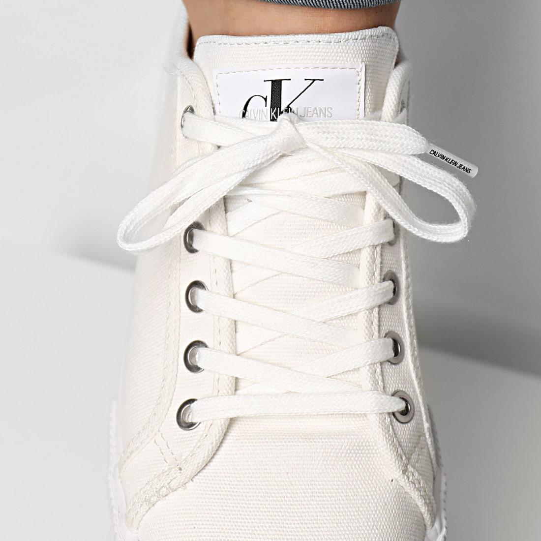 calvin klein vulcanized lace up