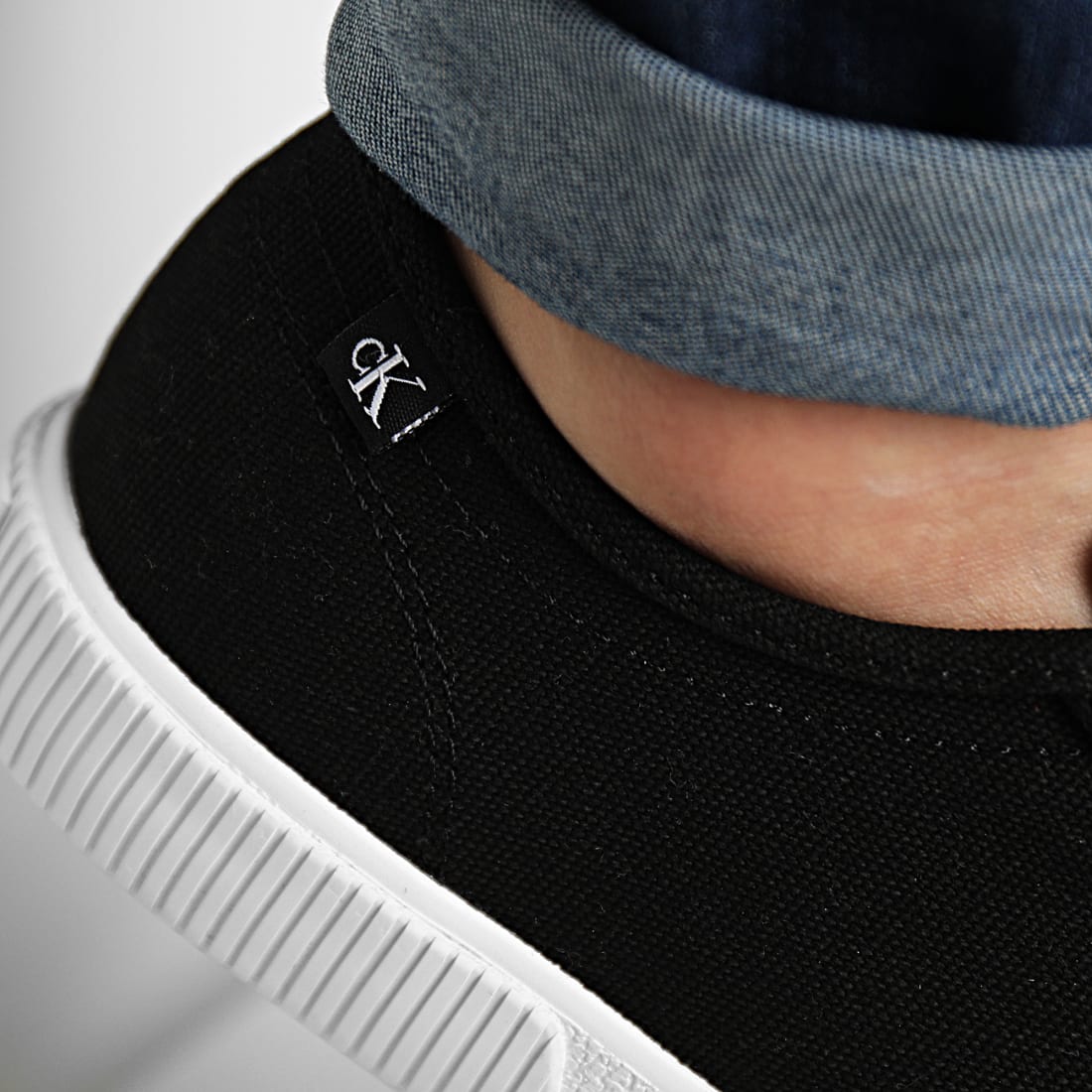 calvin klein vulcanized lace up