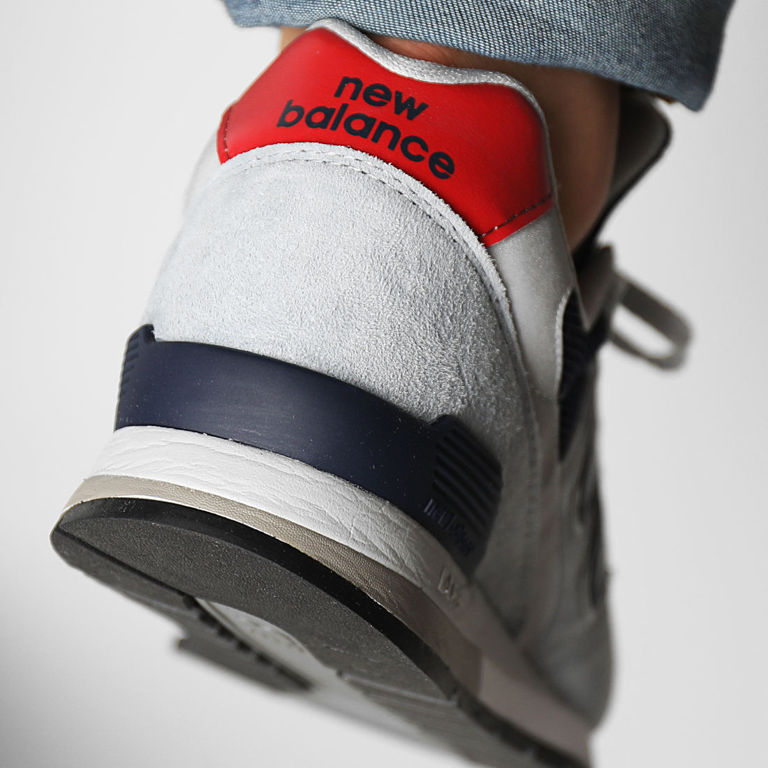 New Balance - Baskets Classics 996 CM996SHD Blue - LaBoutiqueOfficielle.com