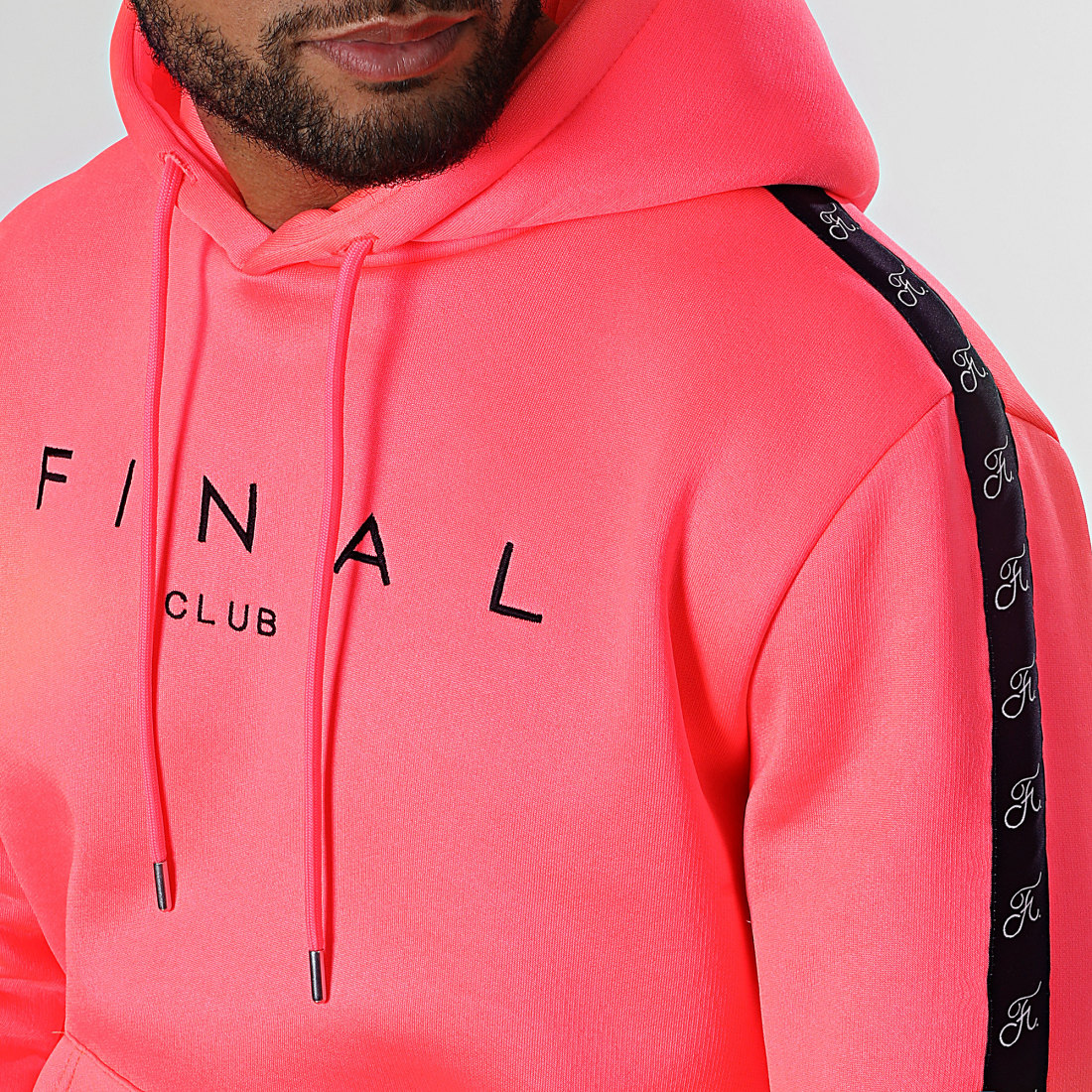 Final Club Sweat Capuche A Bandes Avec Broderie 838 Rose Fluo