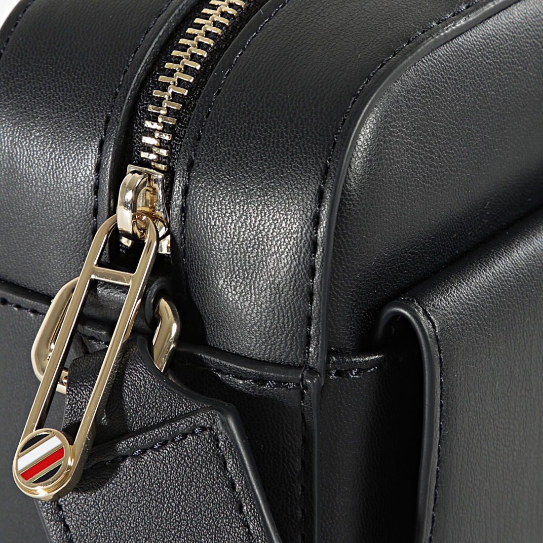 Tommy Hilfiger - Sac A Main Femme Iconic 1073 Bleu Marine - LaBoutiqueOfficielle.com