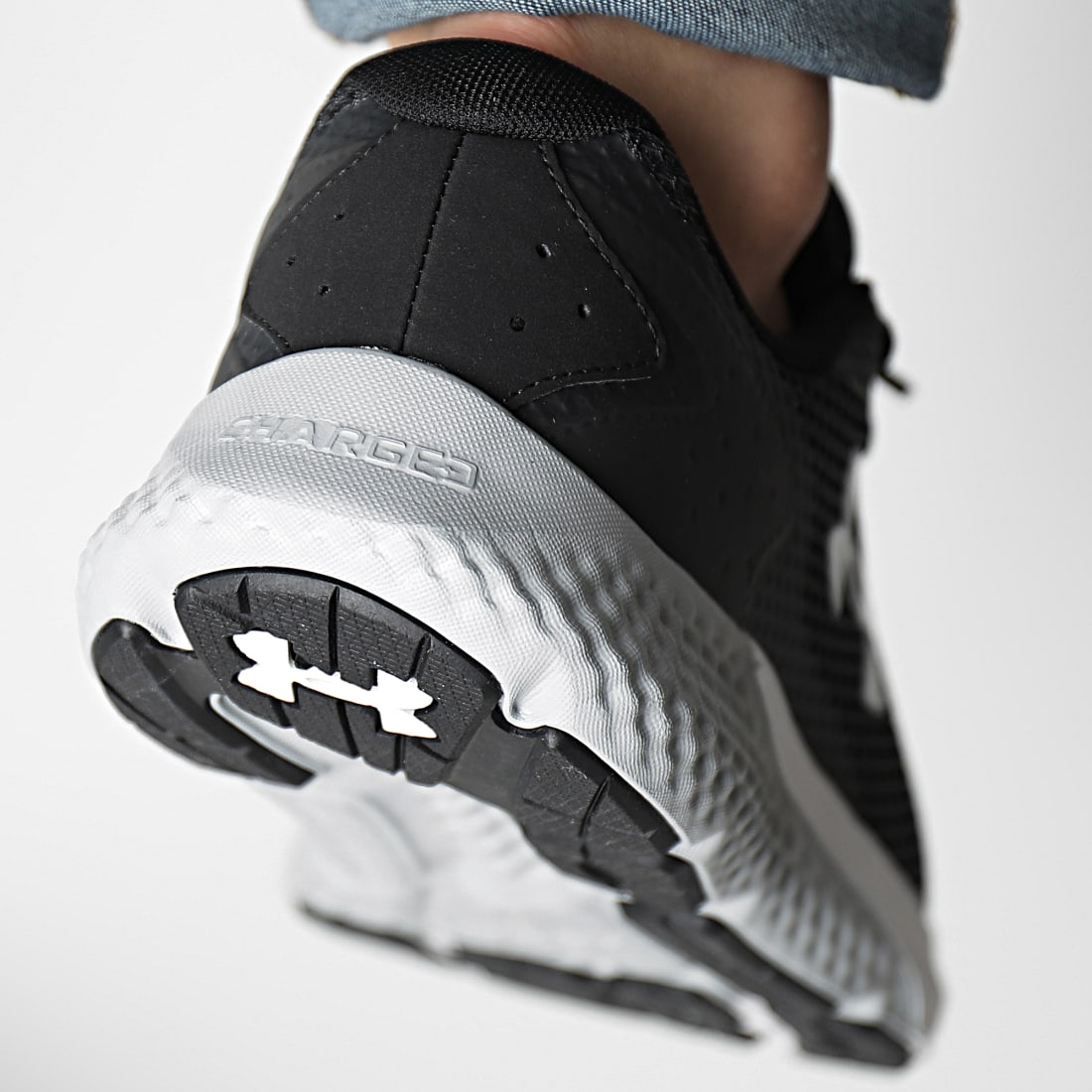 Under Armour Baskets Charged Rogue 3 3024877 Black Grey