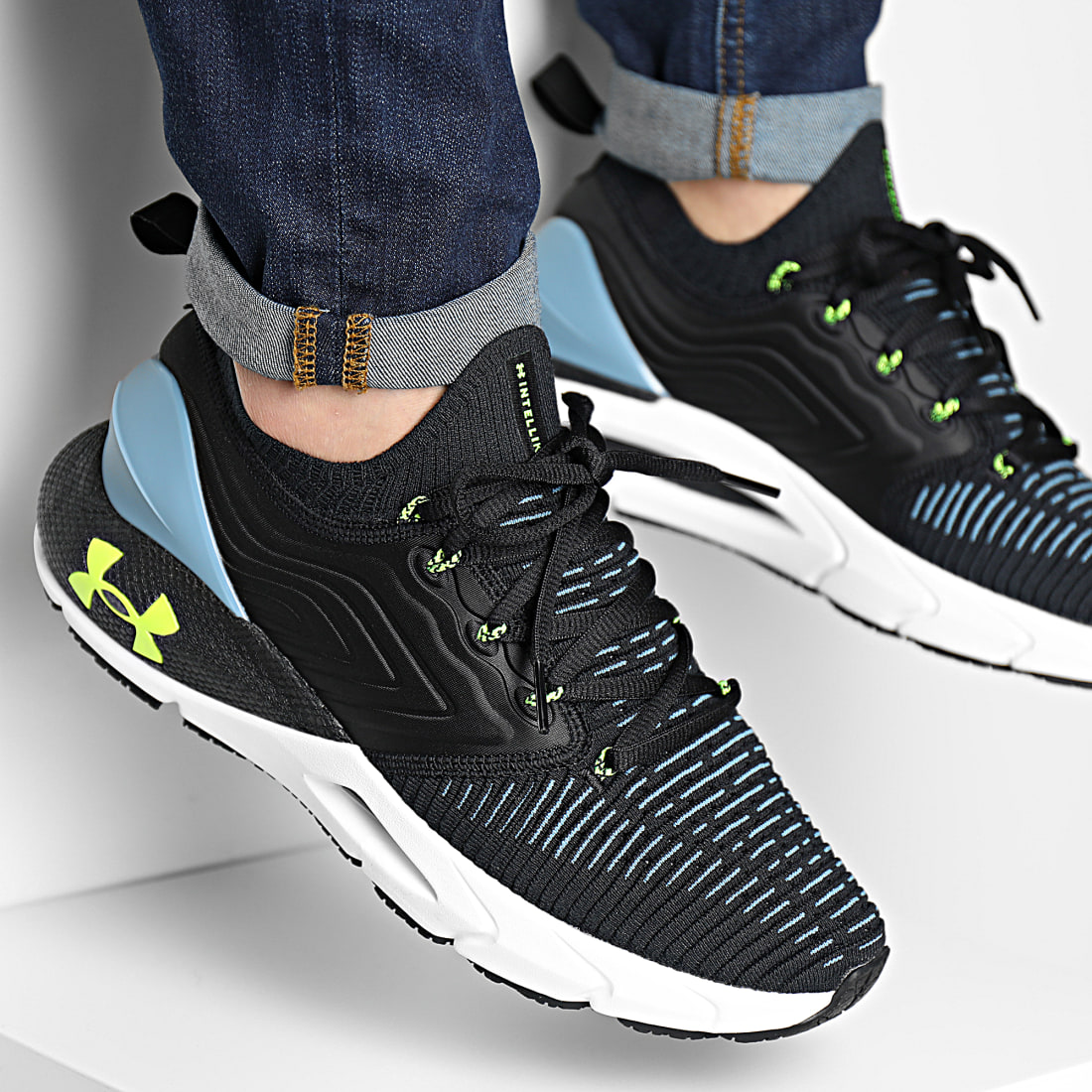 Under Armour Baskets UA HOVR Phantom 2 INKNT 3024154 Black Turquoise