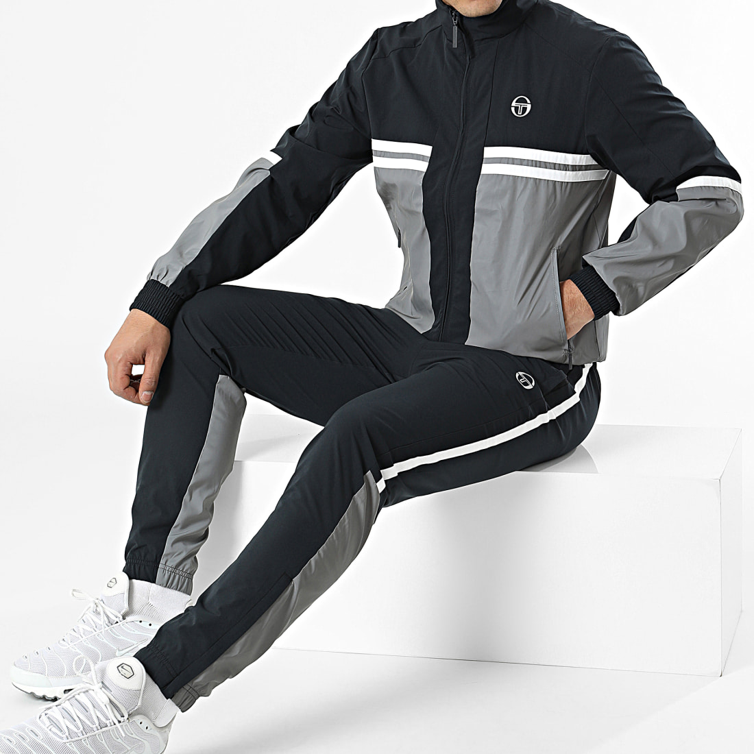 Sergio Tacchini Ensemble De Survetement A Bandes Neilm 39327