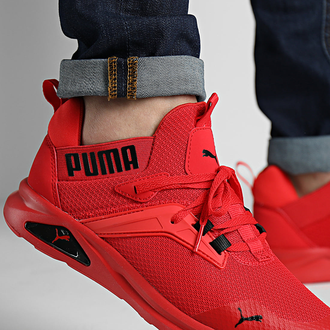 Achat chaussures Puma Homme Chaussure de Sport, vente Puma ENZO 2 Refresh  red 376687 Red - Basket Homme rouge