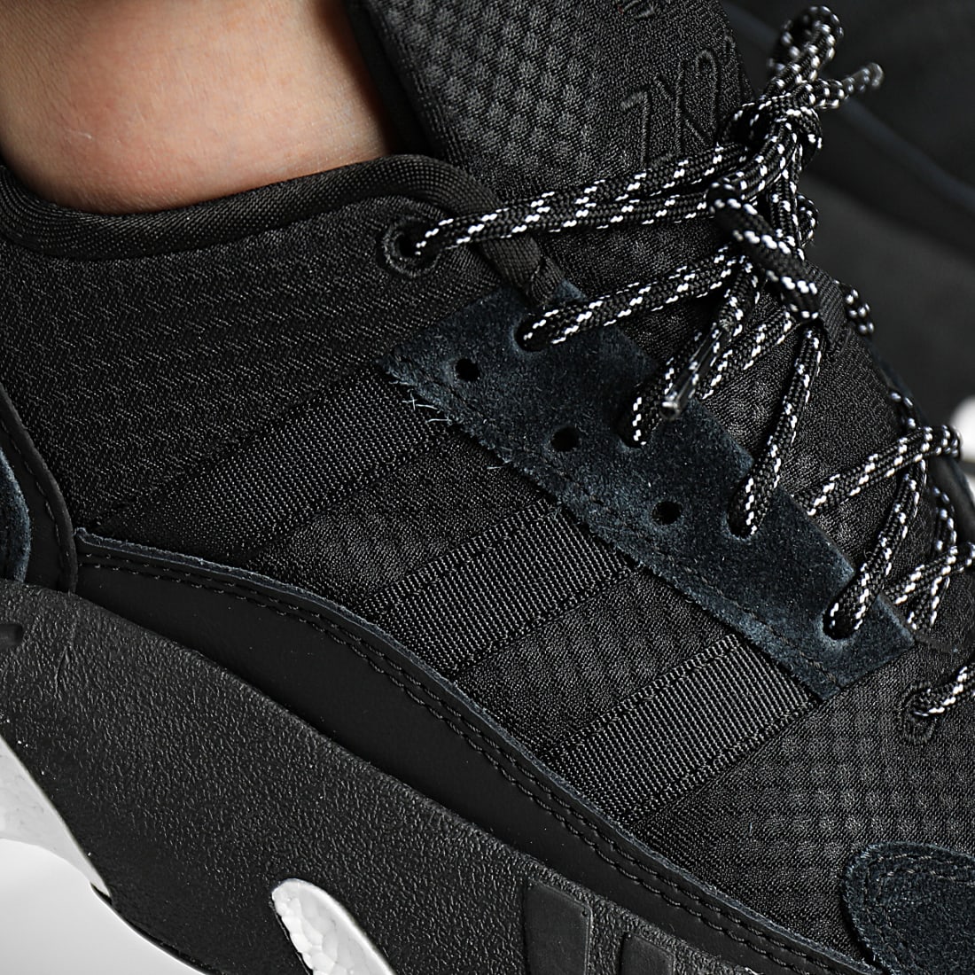 Adidas Originals - Baskets ZX 22 Boost GY6700 Core Black Cloud White - LaBoutiqueOfficielle.com
