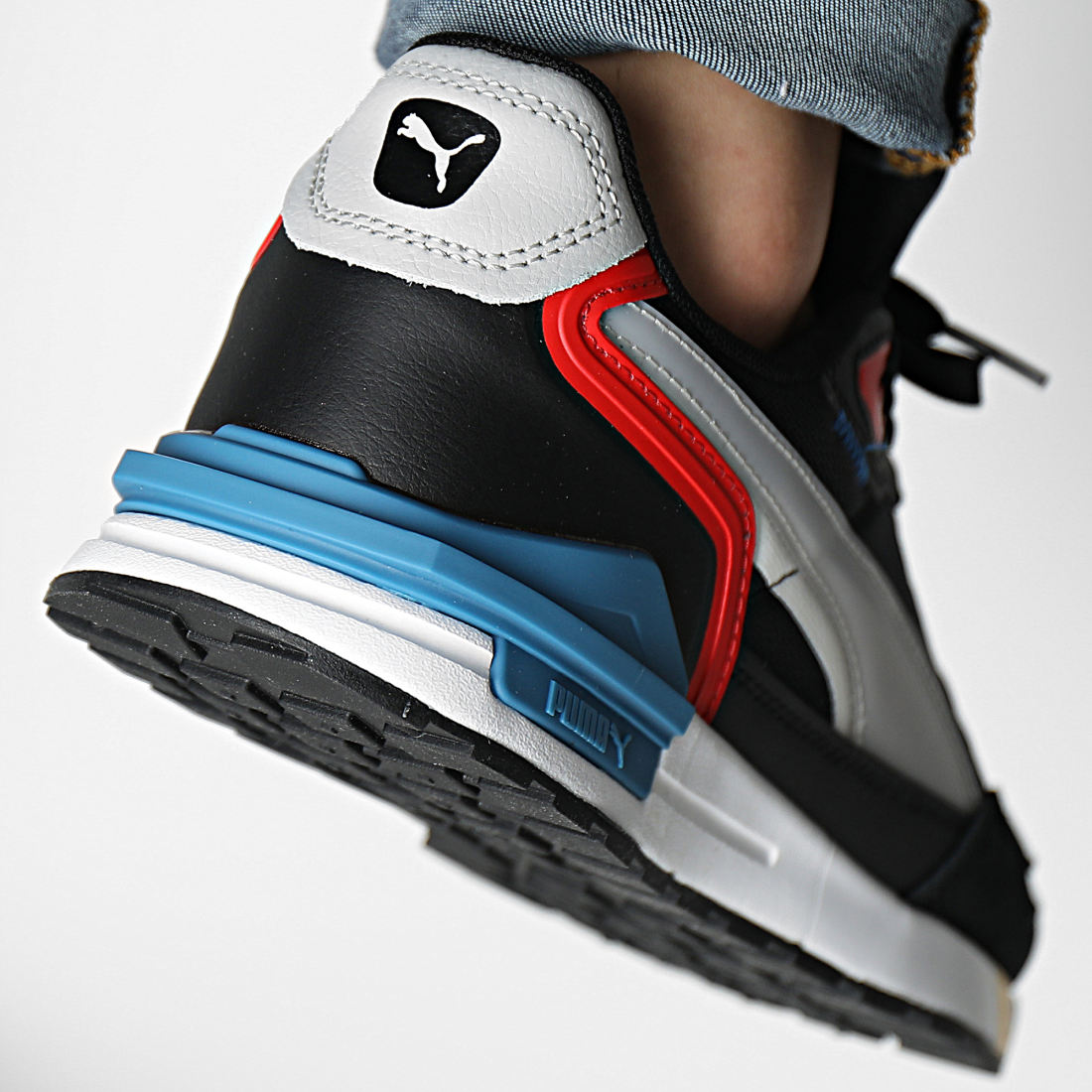 puma graviton tera lace up sneakers