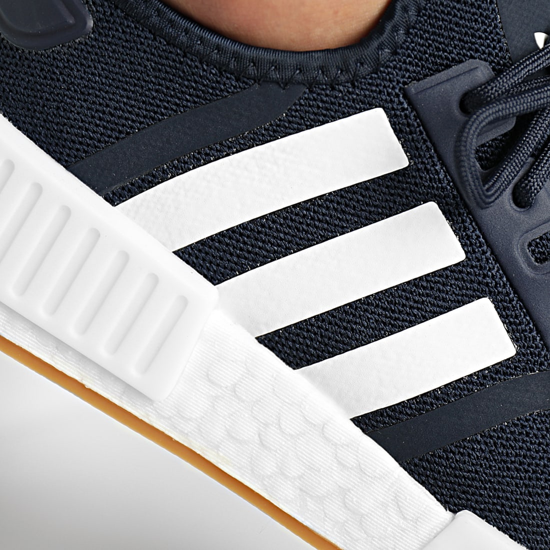 Adidas Originals - Baskets NMD R1 GY6057 Collegiate Navy Cloud White - LaBoutiqueOfficielle.com