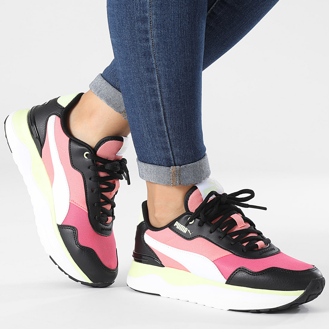 Puma Baskets Femme R78 Voyage 380729 Black White Carnation Pink 