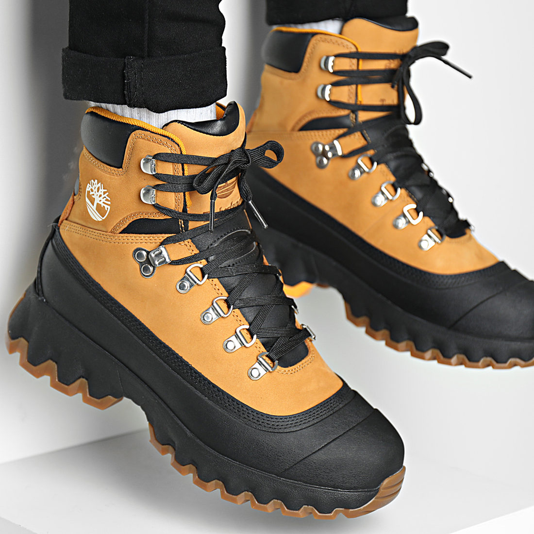 tbl edge boot wp