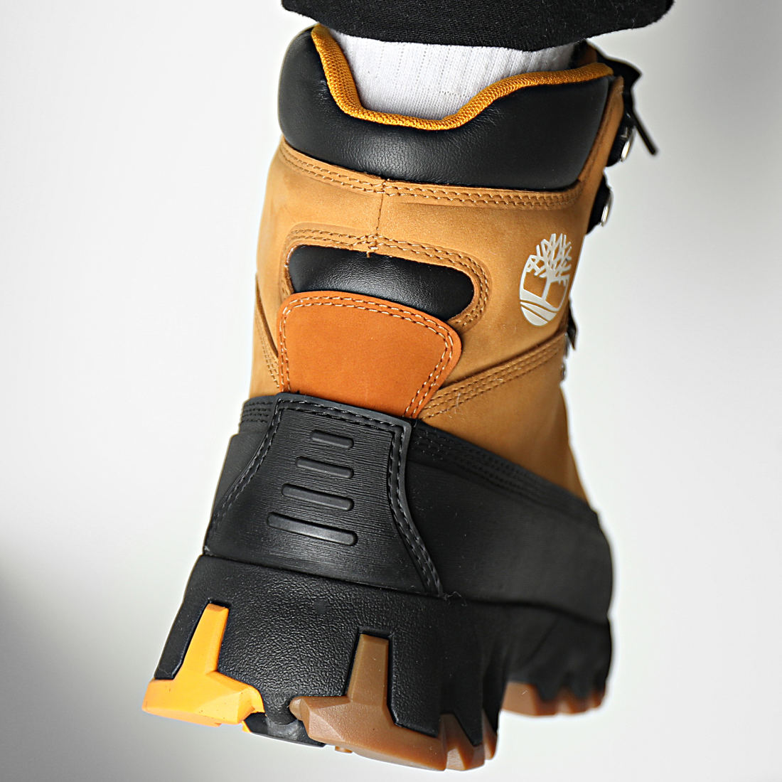 tbl edge boot wp