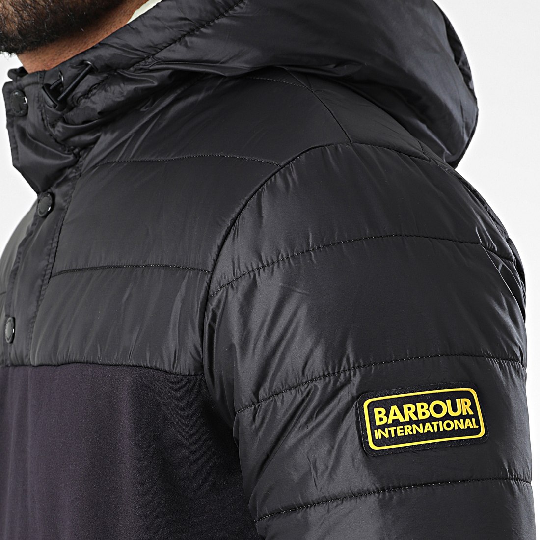 Barbour International - Sweat Capuche Jaxon MQS0021 Noir ...