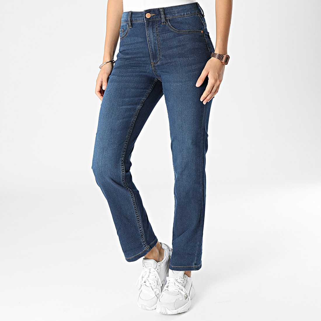 jean droit grande taille femme ToplantA lar GOLDEN DELUXE HOTEL