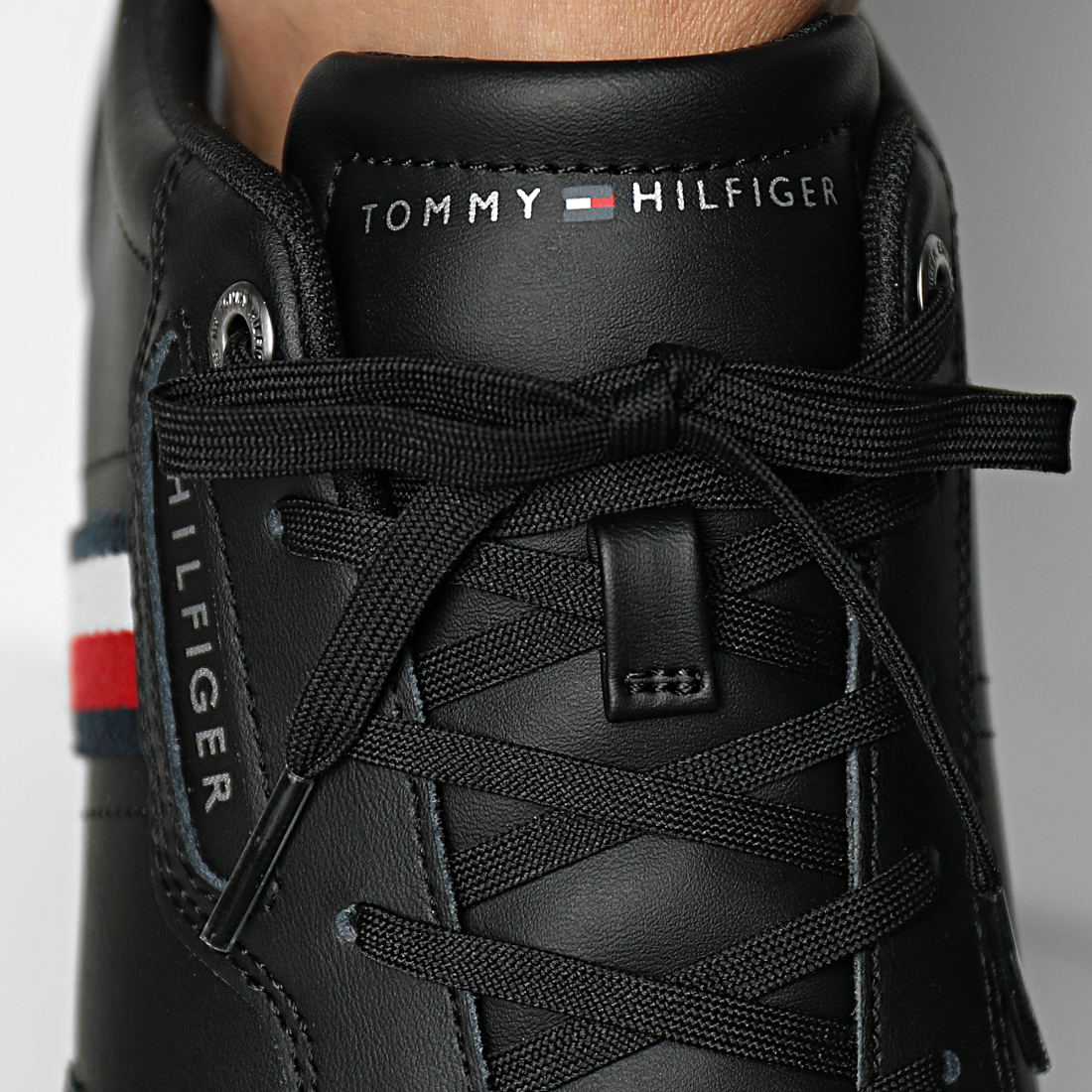 Tommy Hilfiger Baskets Classic LO Cupsole Leather 4277 Black