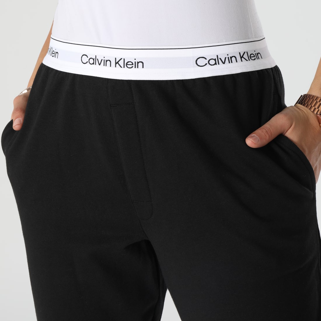 Calvin Klein Pantalon Jogging Femme QS6872E Noir