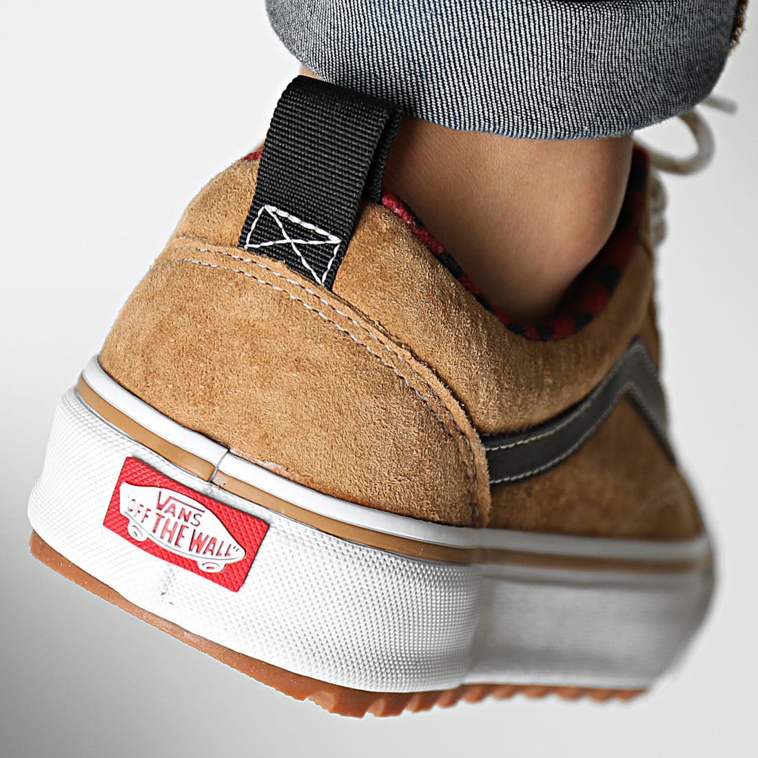 Chaussures anti hero hot sale old skool pro