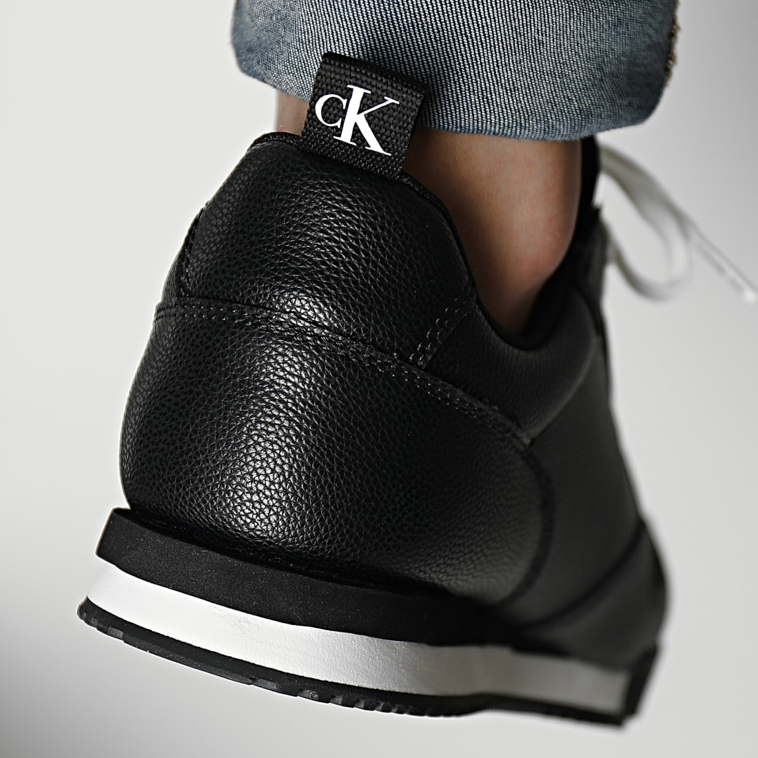 calvin klein basket en maille