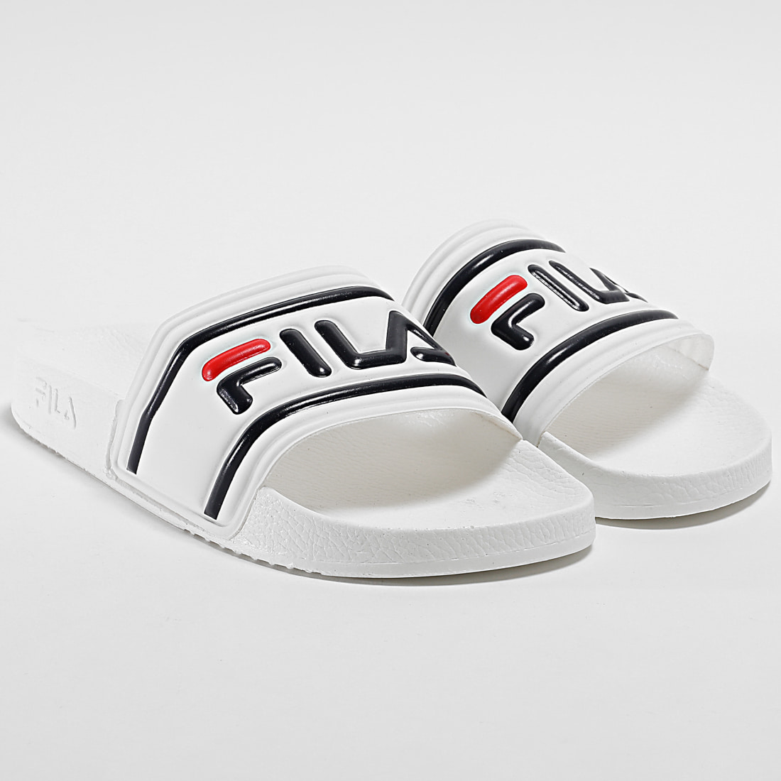 claquette fila blanche