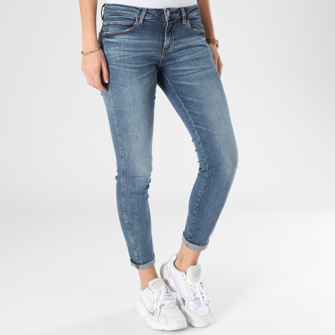 Jeans guess sales femme la baie