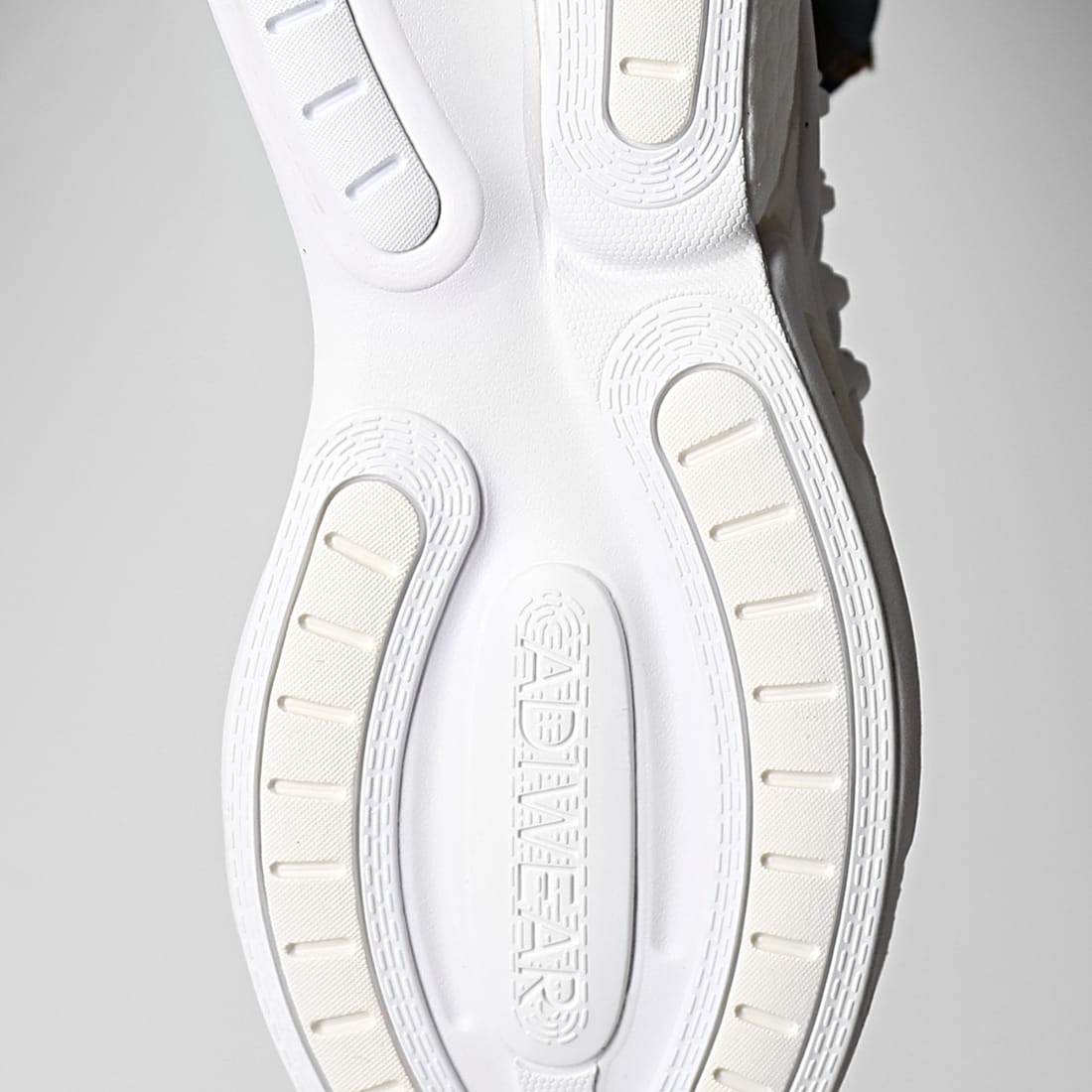 Adidas Sportswear Baskets AlphaBoost V1 HP2759 Cloud White