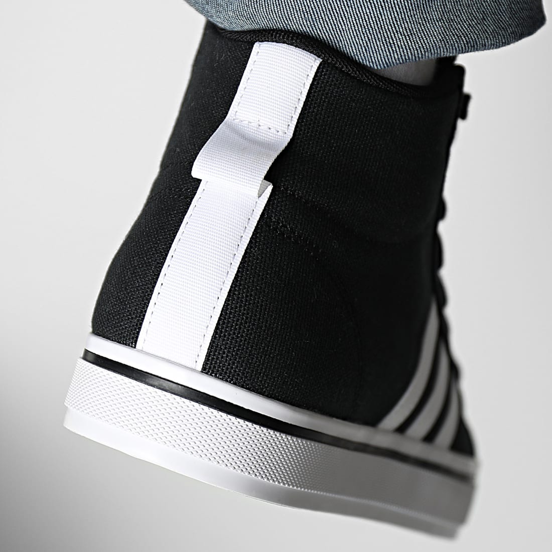 Adidas Sportswear Baskets Bravada 2 Mid HP7975 Core Black Cloud White