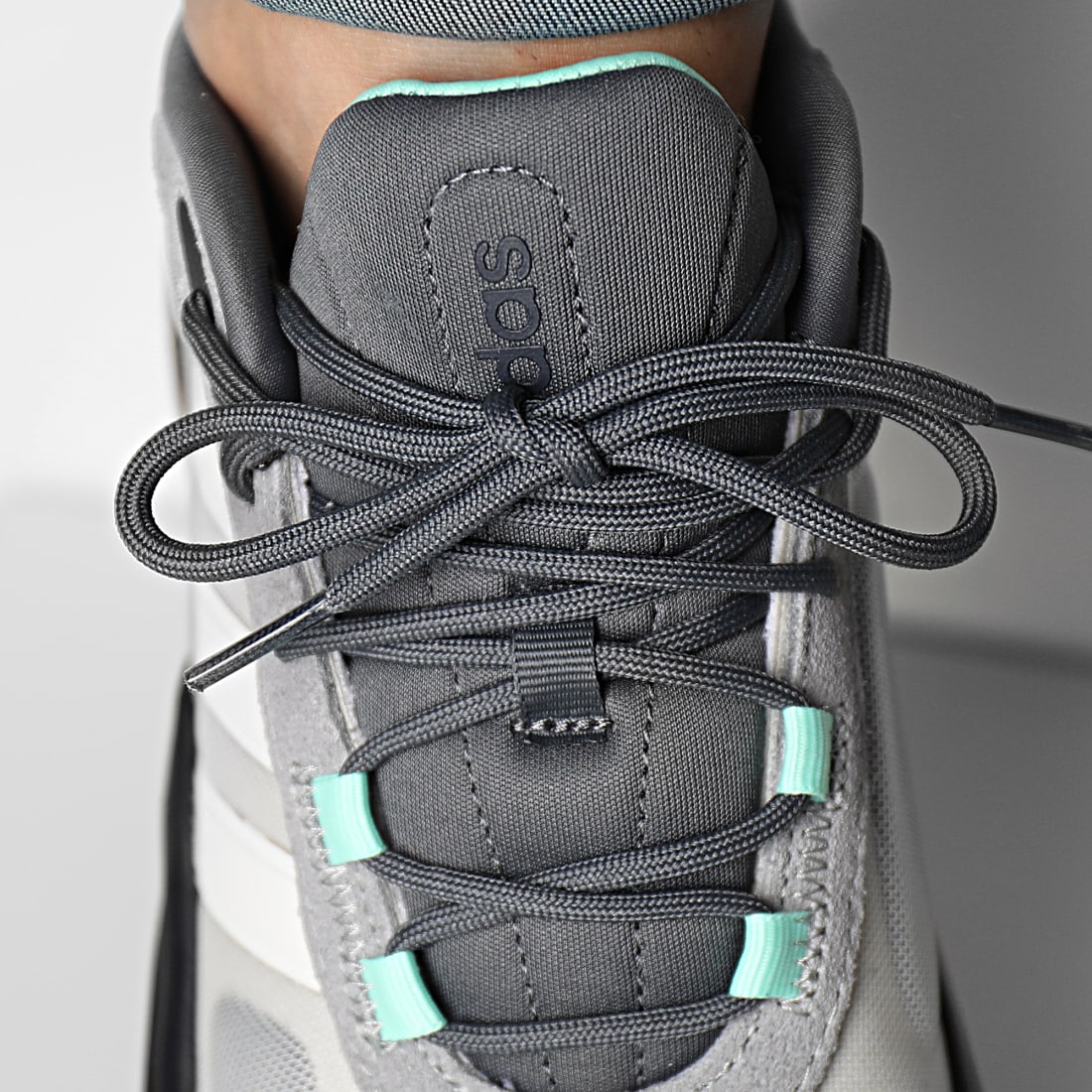 Adidas Sportswear Baskets Ozelle H03507 Grey One Cloud White Pulse