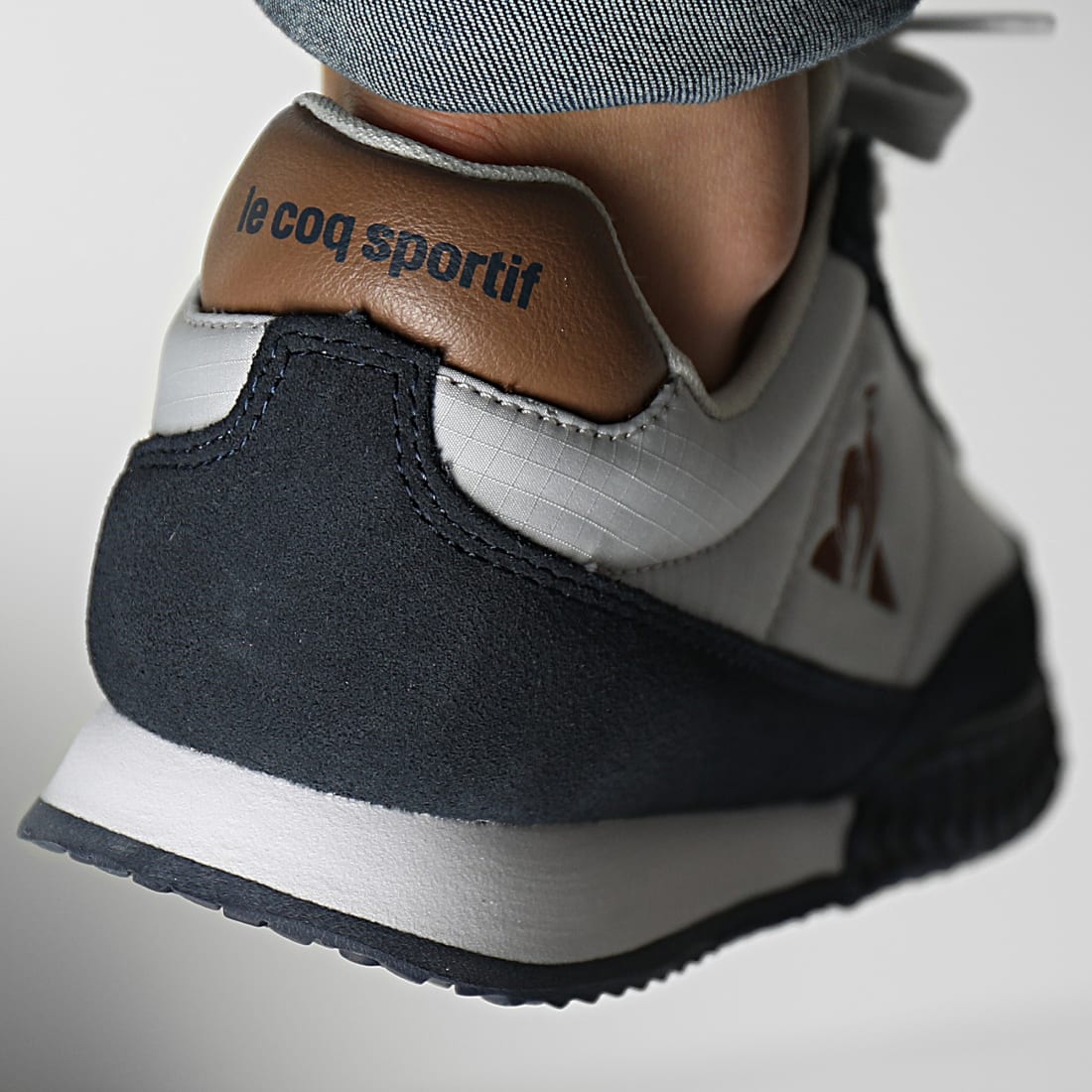 le coq sportif basketball shoes