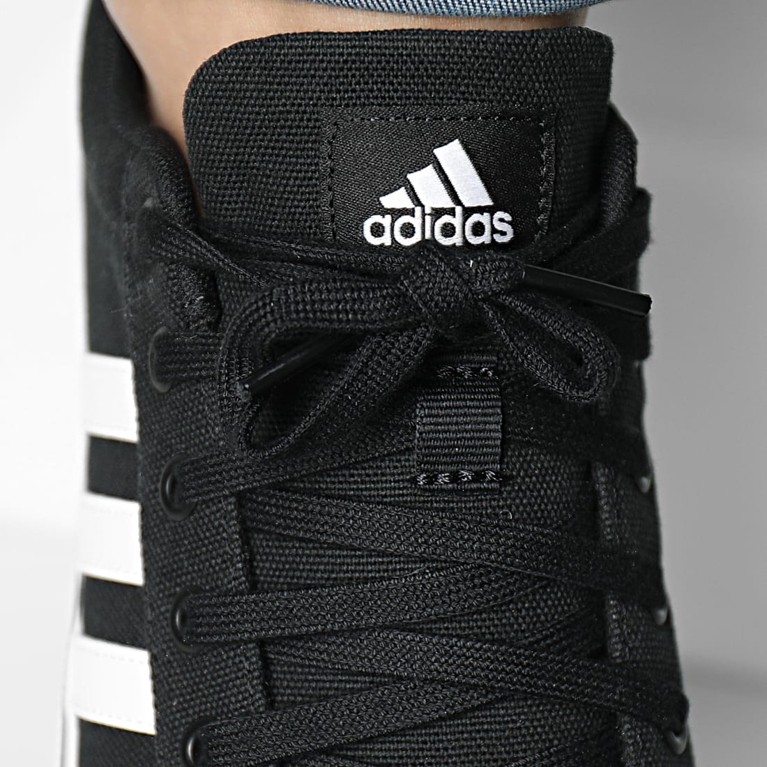 Adidas Sportswear Baskets Bravada 2.0 FZ6166 Core Black Cloud White