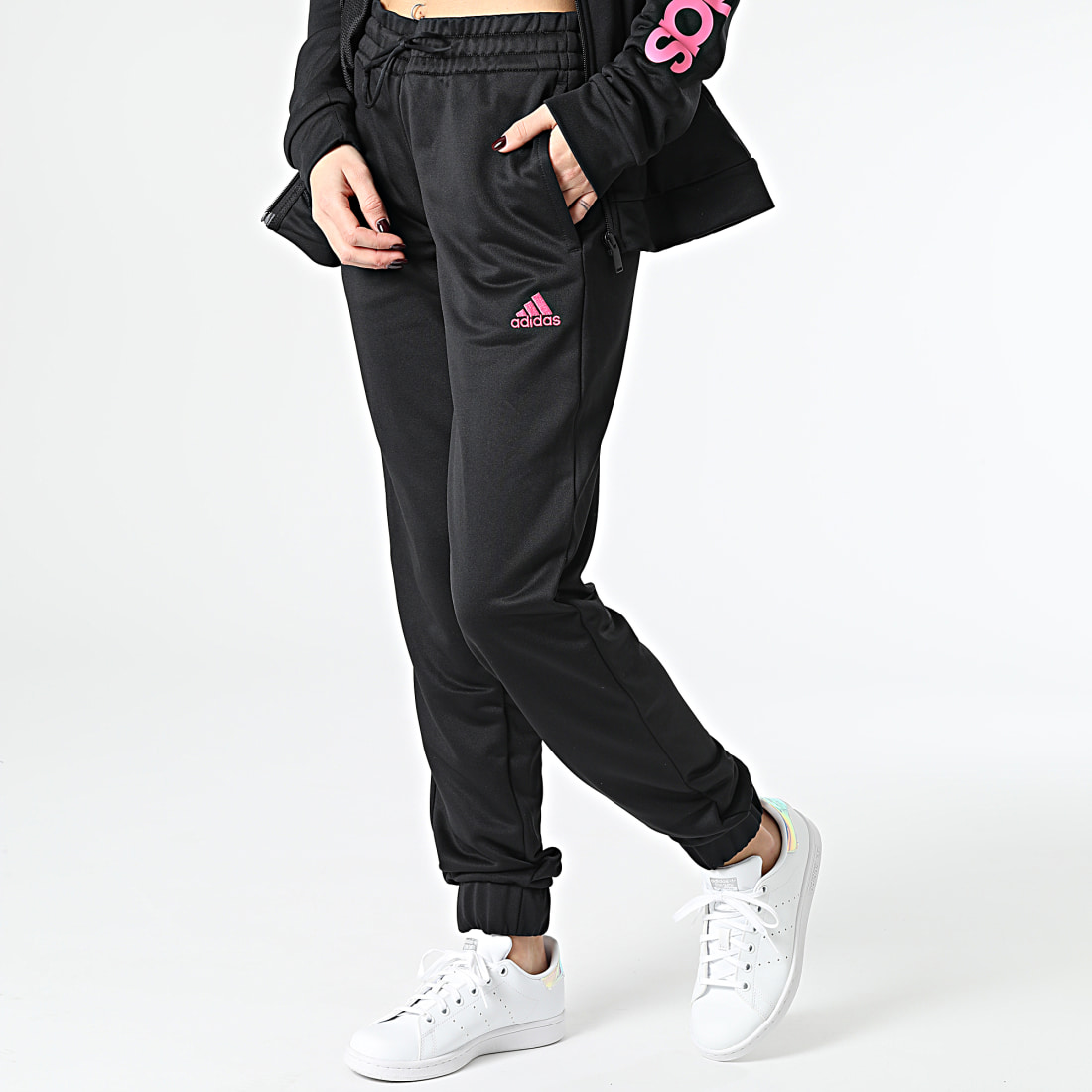 Adidas Sportswear - Ensemble De Survetement Femme Linear HZ2258 Noir 