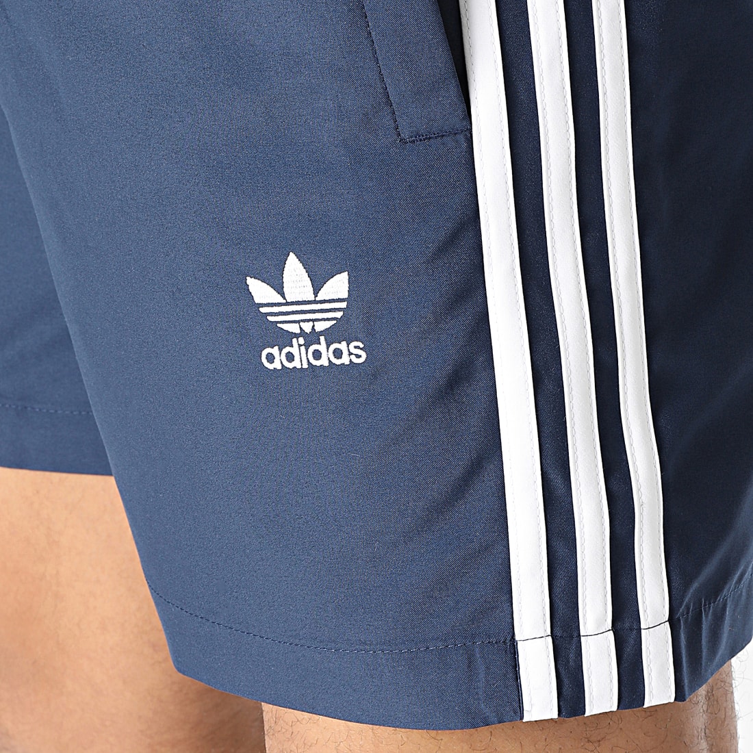 Adidas Originals - Short De Bain A Bandes Originals 3 Stripes HT4407 Bleu Marine 