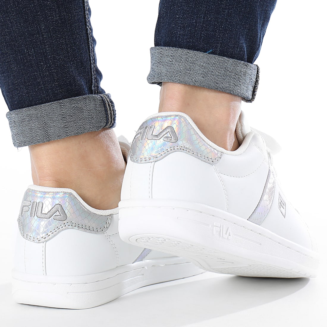 Fila Baskets Femme Crosscourt 2 FFW0257 White Silver Iridescent