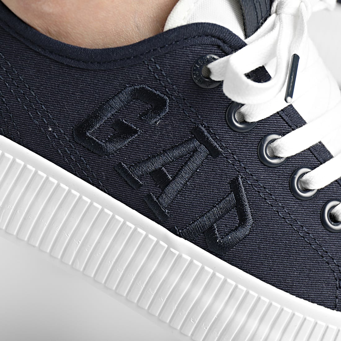Gap Baskets Jackson Twill Blue