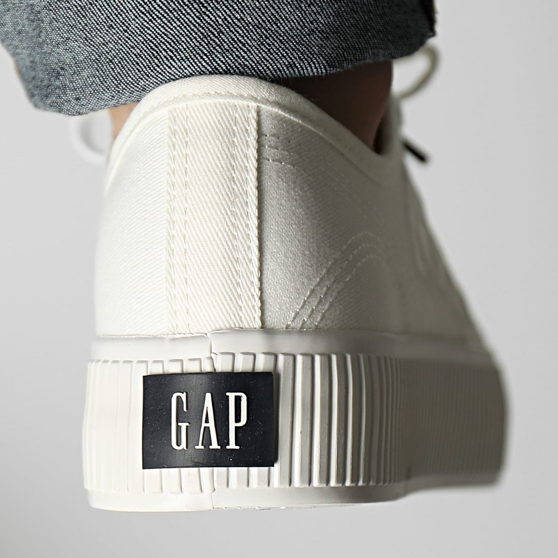 Gap Baskets Jackson Twill White