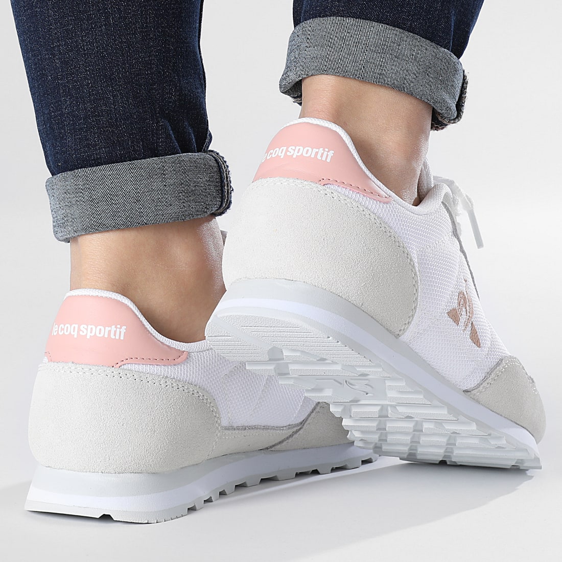 le coq sportif basketball shoes